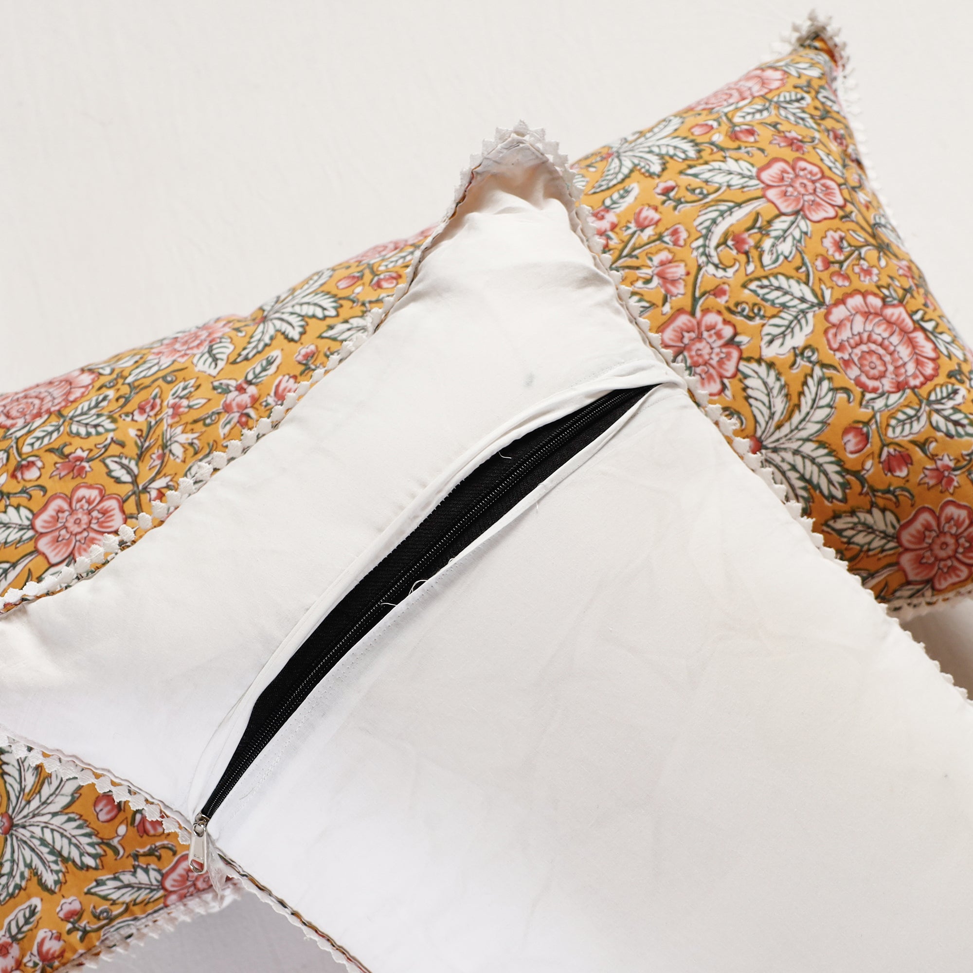 HAVELI CHRONICLES Sanganeri Block Printed Cotton Pillow Cover With Lace (26 x 16 in) - Set of 2 - view 4
