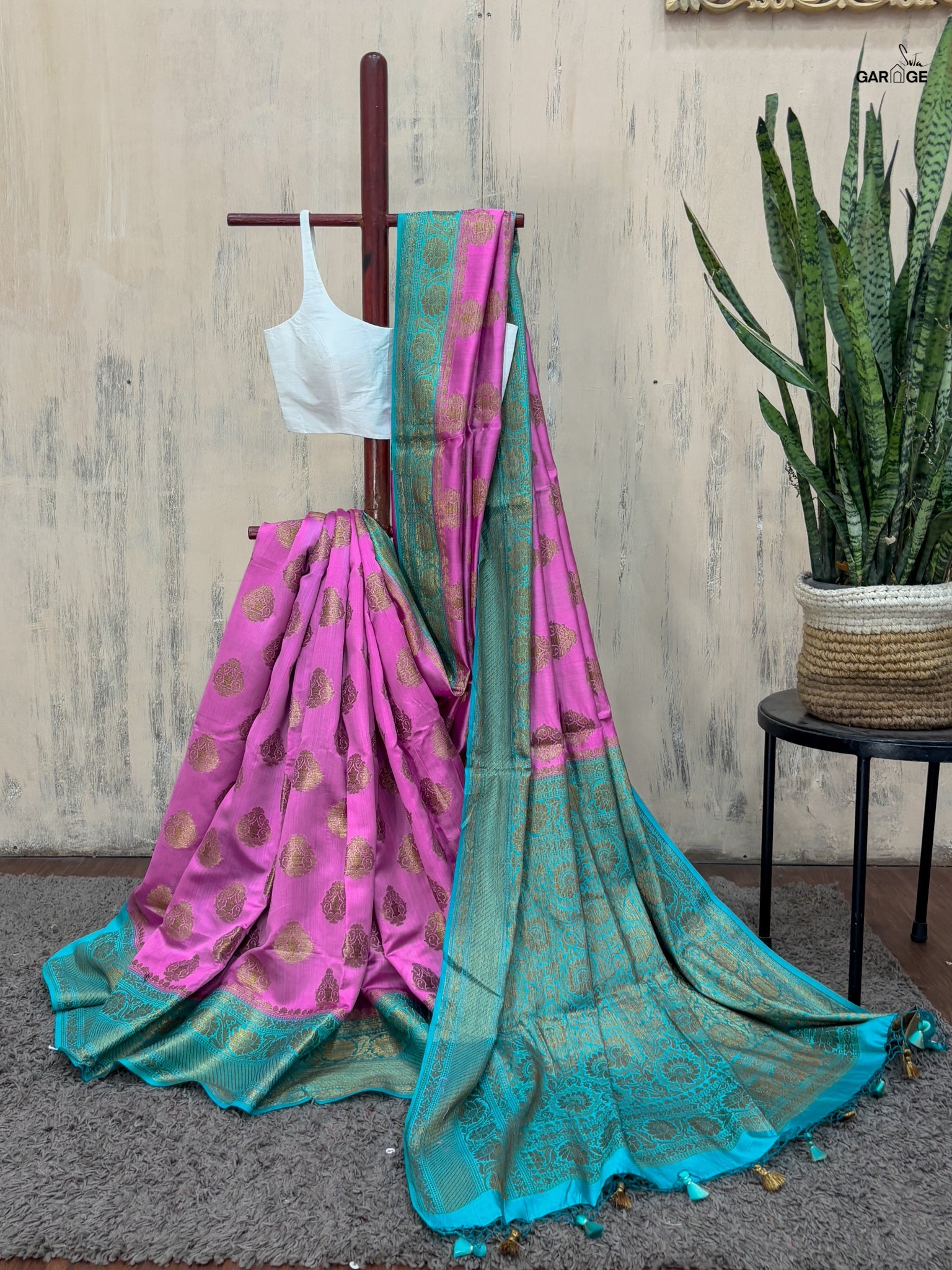 Women's sarees – suta.in Gar-3176 – Women's