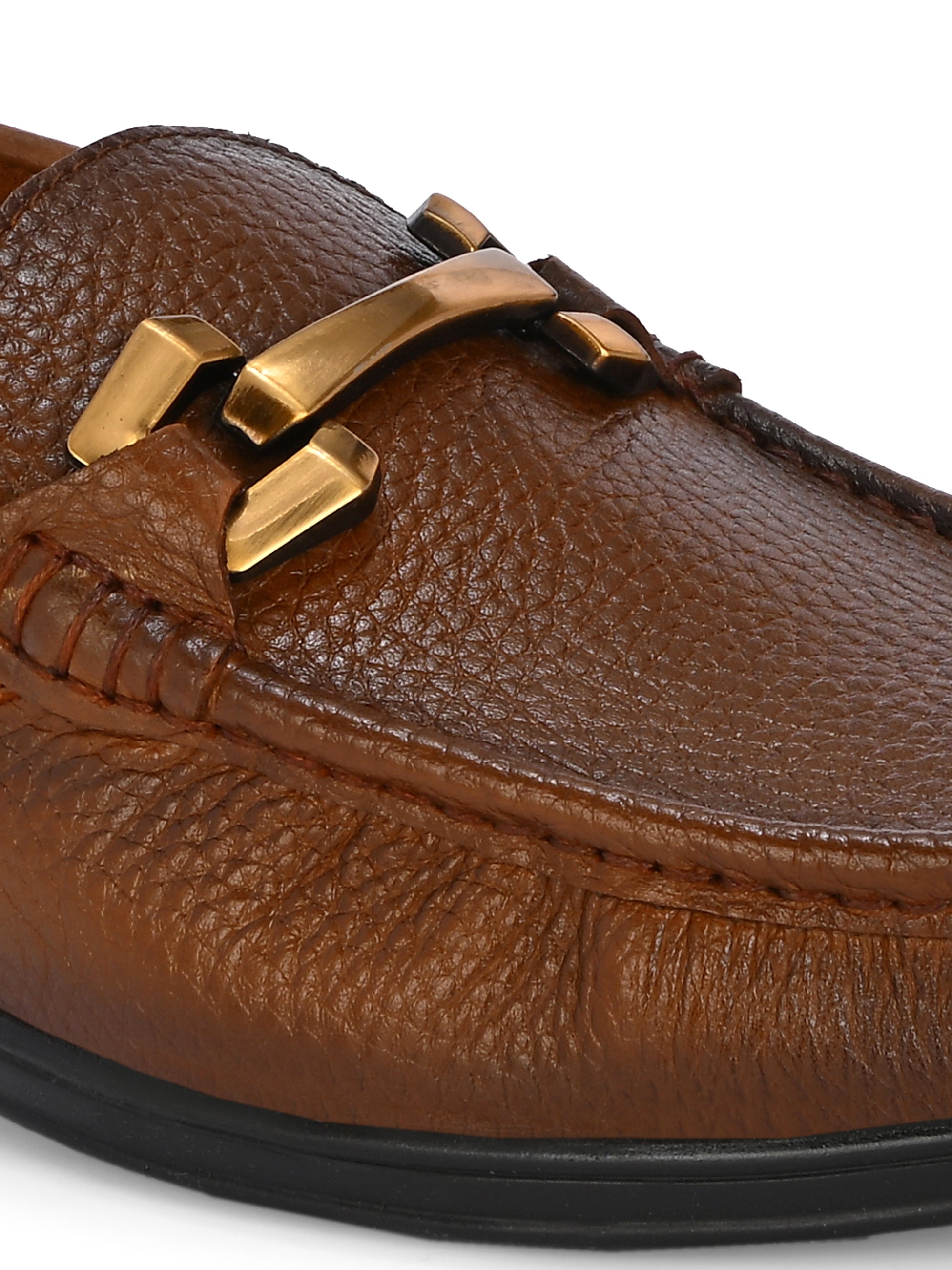 Egoss Shoes Nova Buckled Loafers by Aspeerio