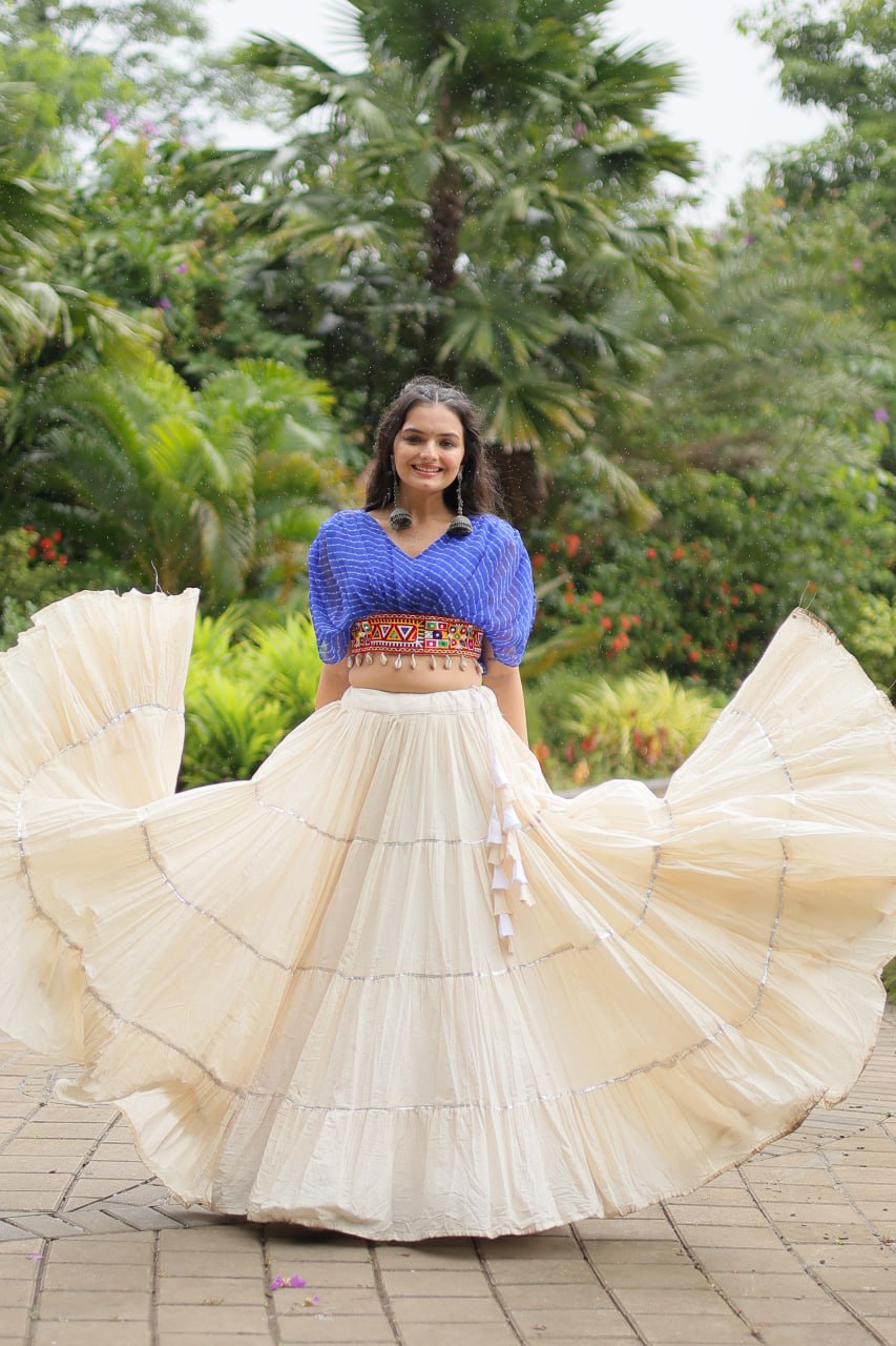 ClothsVilla Blue Elegant Lehenga with Leheriya Print Blouse - view 4