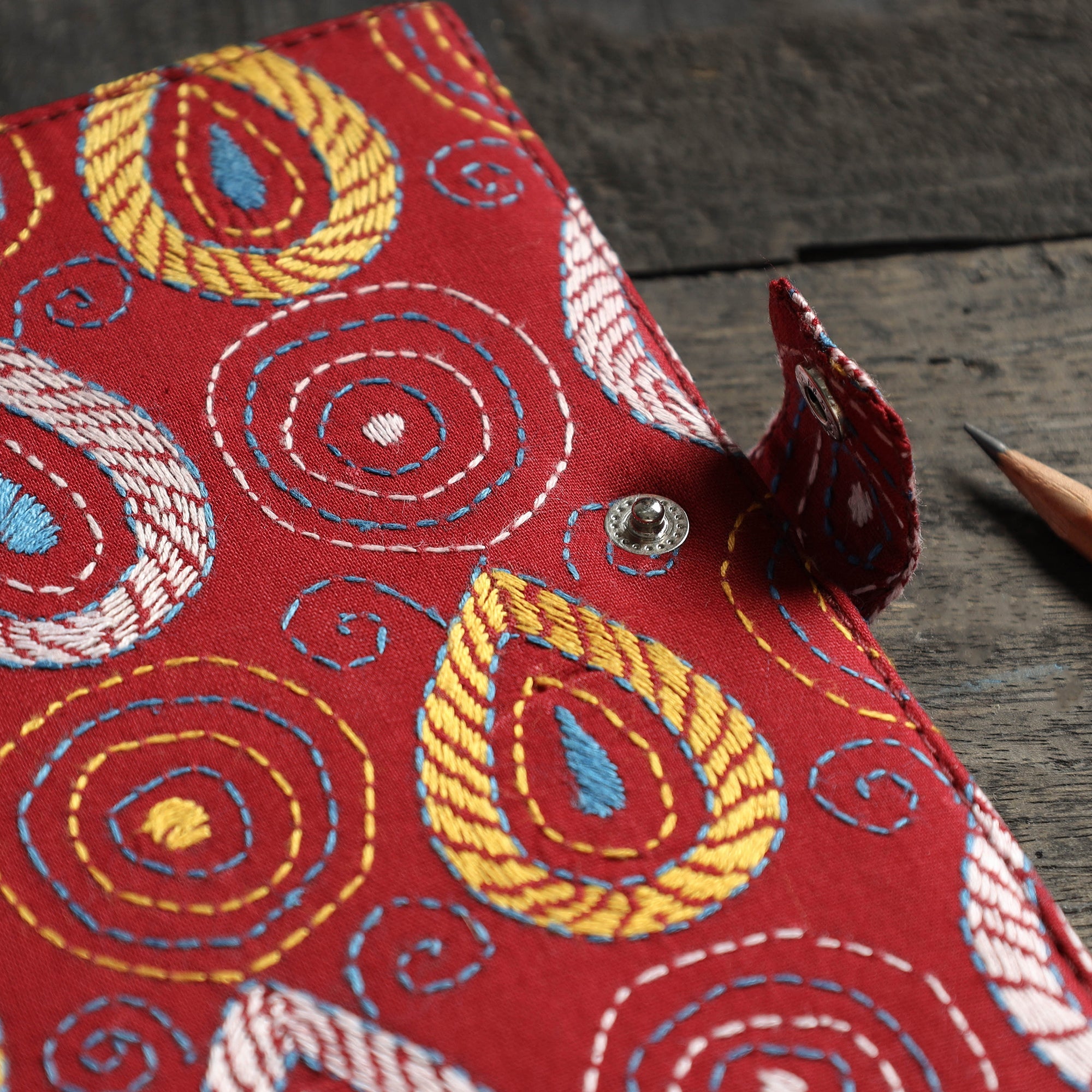 ASALKAAR Bengal Kantha Work Handcrafted Notepad (7 x 6 in) - view 2