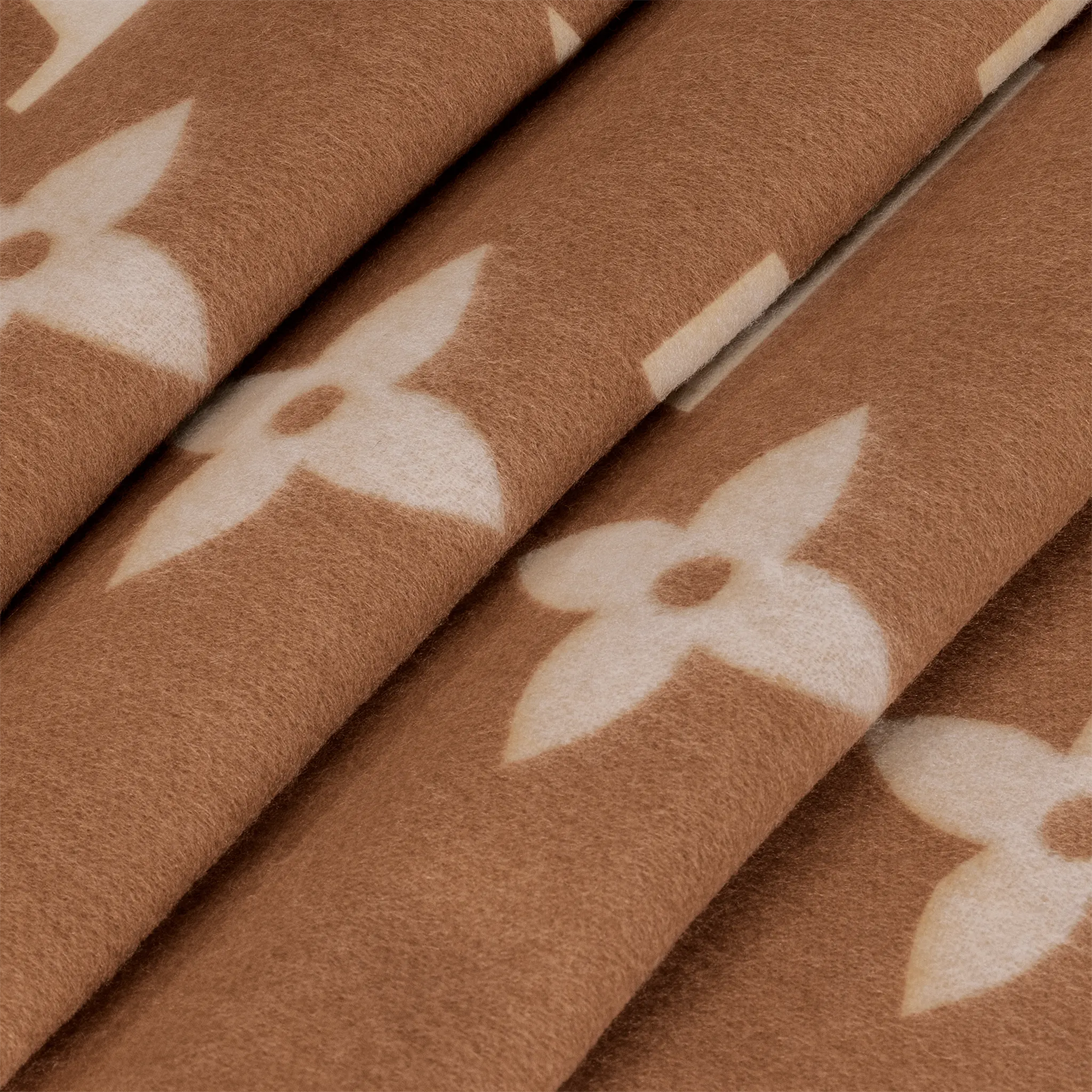 Louis Vuitton Reykjavik Sandy Scarf - view 4