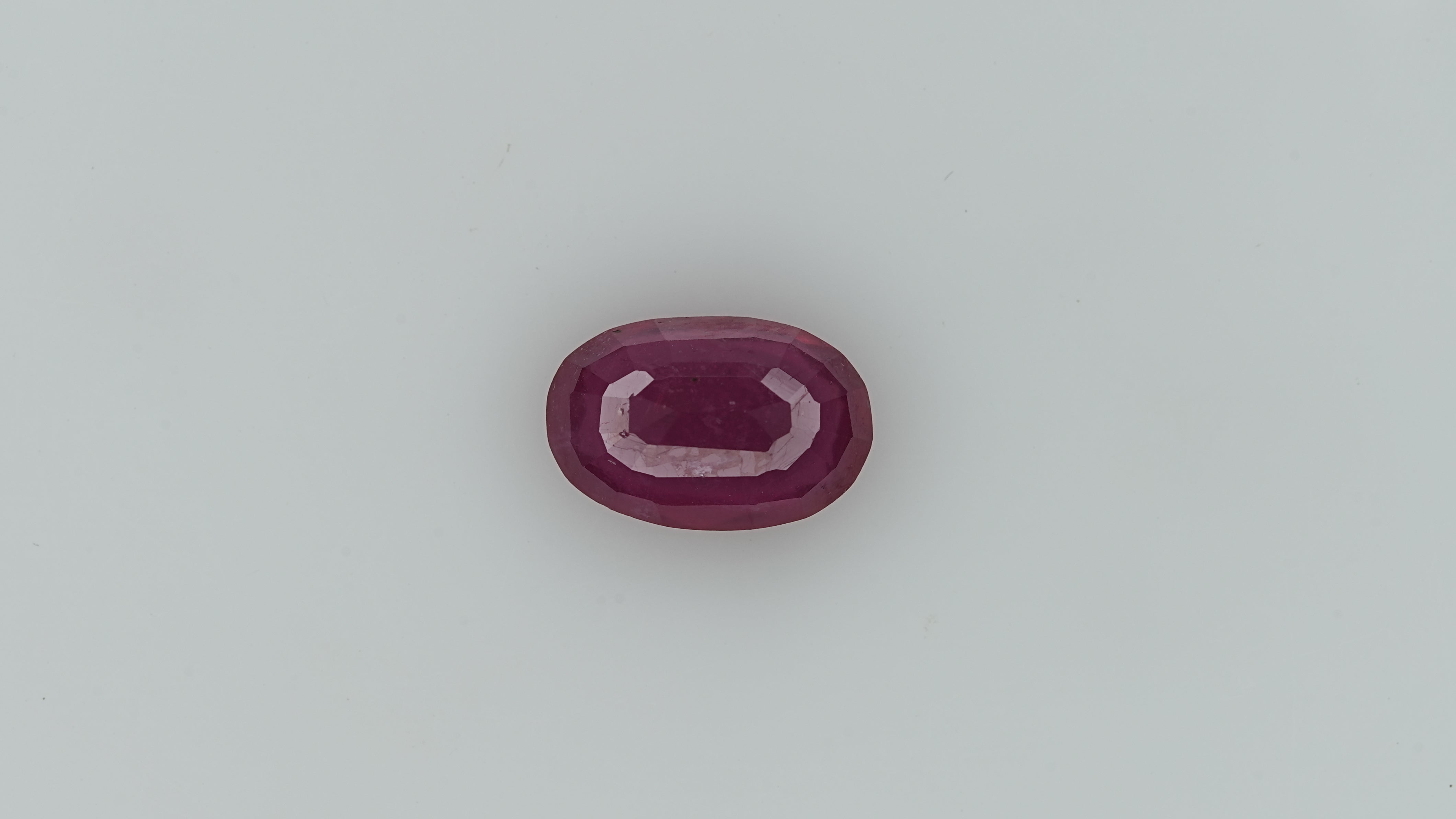 Gemsmantra Ruby - 5.87 Carats (6.457 Ratti) - view 2