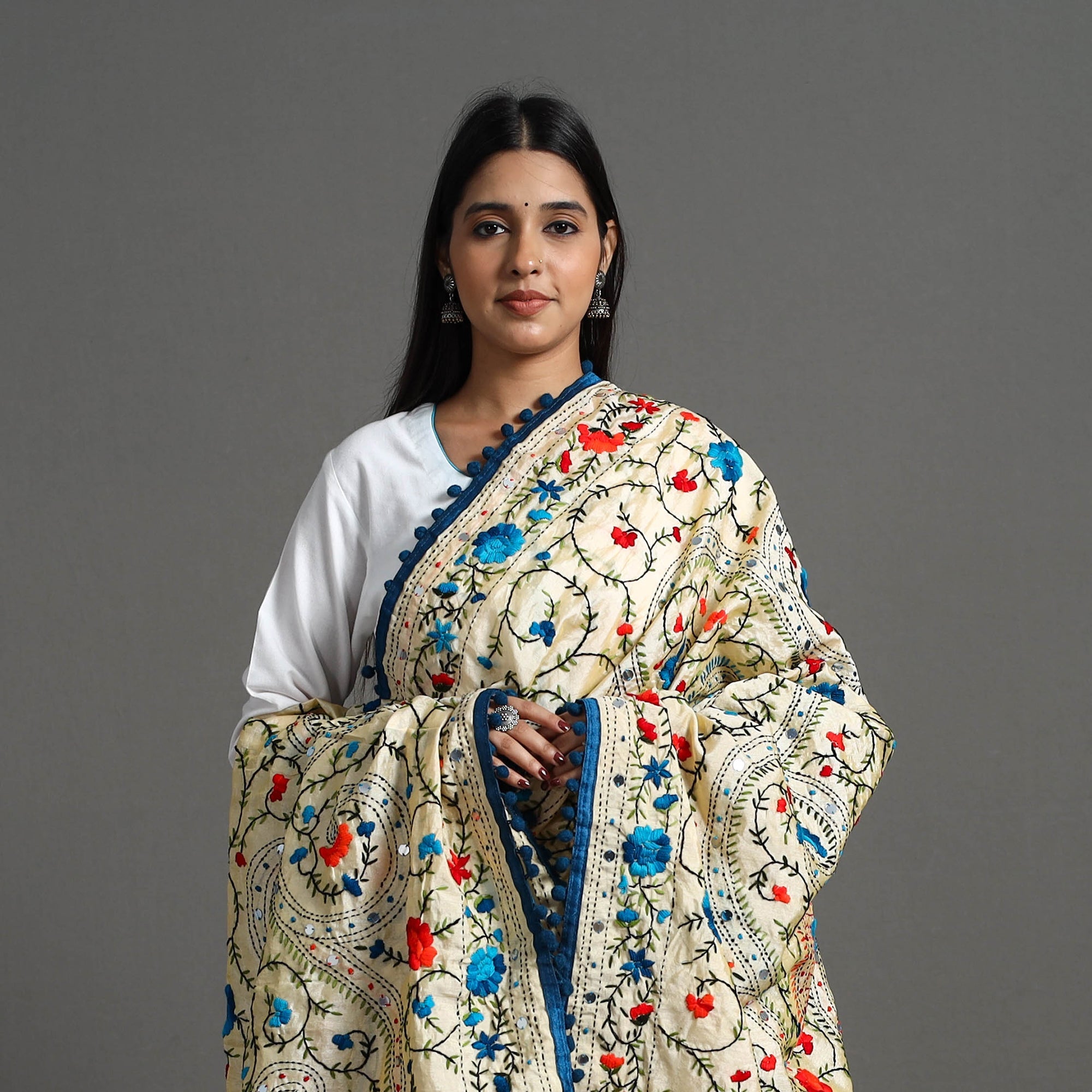 ITOKRI CRAFTS INITIATIVE Beige - Hand Embroidery Chanderi Silk Phulkari Dupatta 35 - view 3