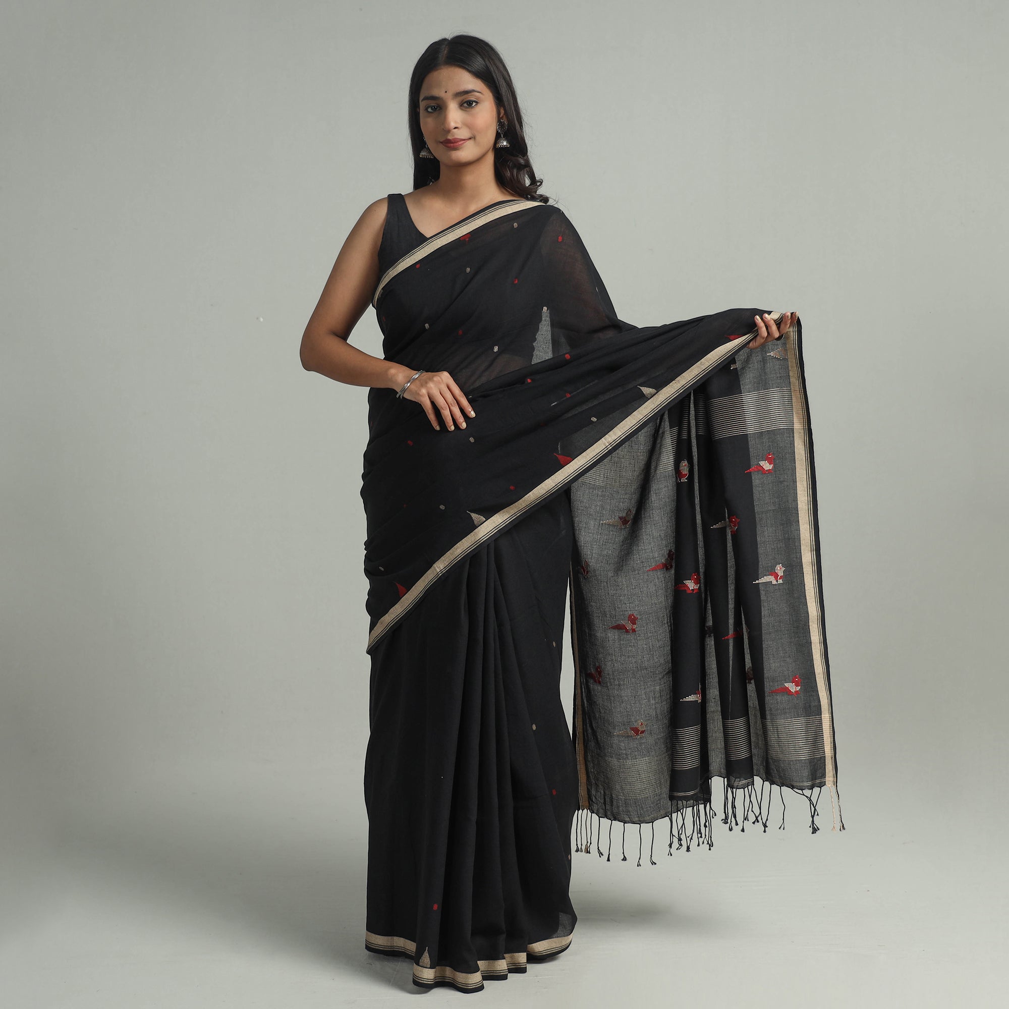 SASHA Black - Handloom Cotton Phulia Jamdani Saree with Tassels 03 - view 2