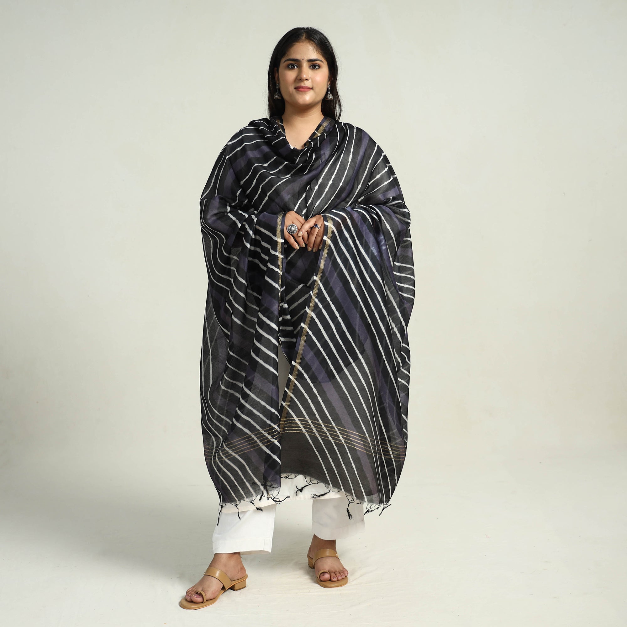 LEHARIYA BY BADSHAH MIYAN Black - Traditional Tie & Dye Chanderi Silk Leheriya Dupatta 43