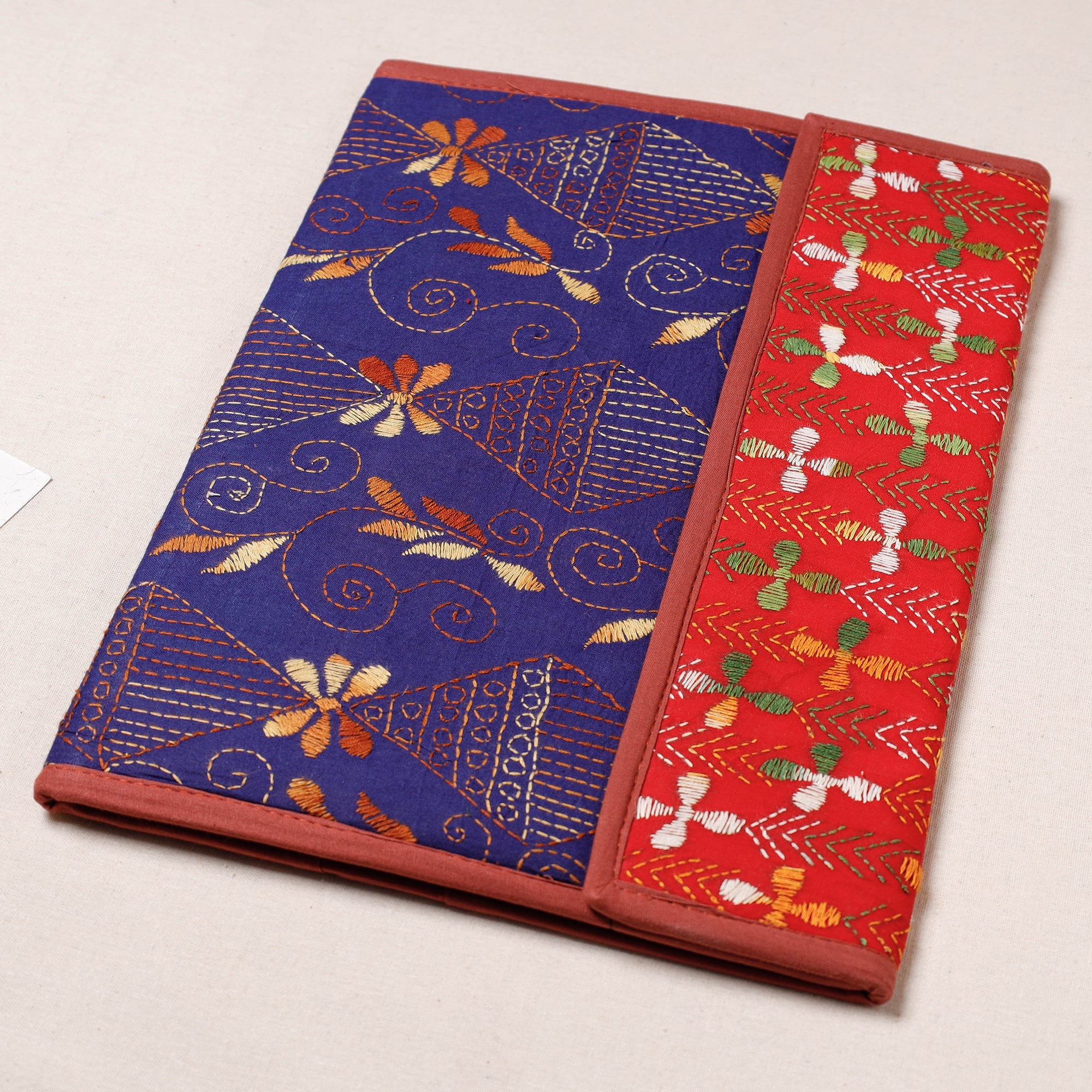 ASALKAAR Bengal Kantha Work Handcrafted File Folder - view 2