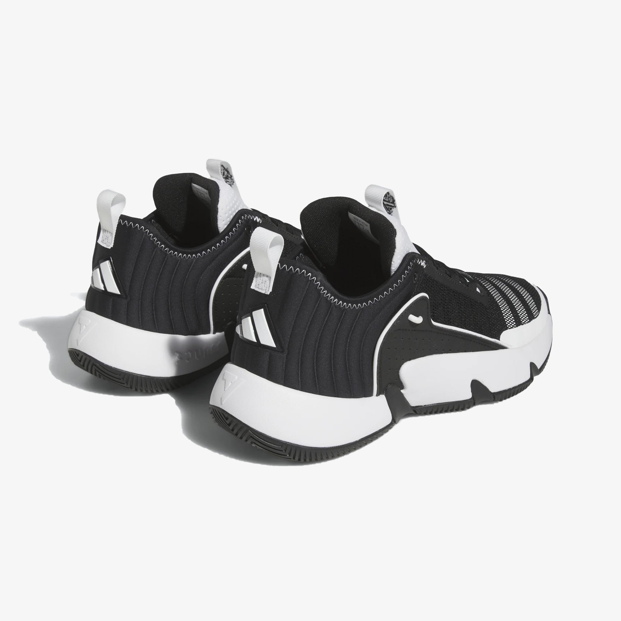 Adidas | TRAE UNLIMITED { CORE BLACK/CLOUD WHITE - view 2