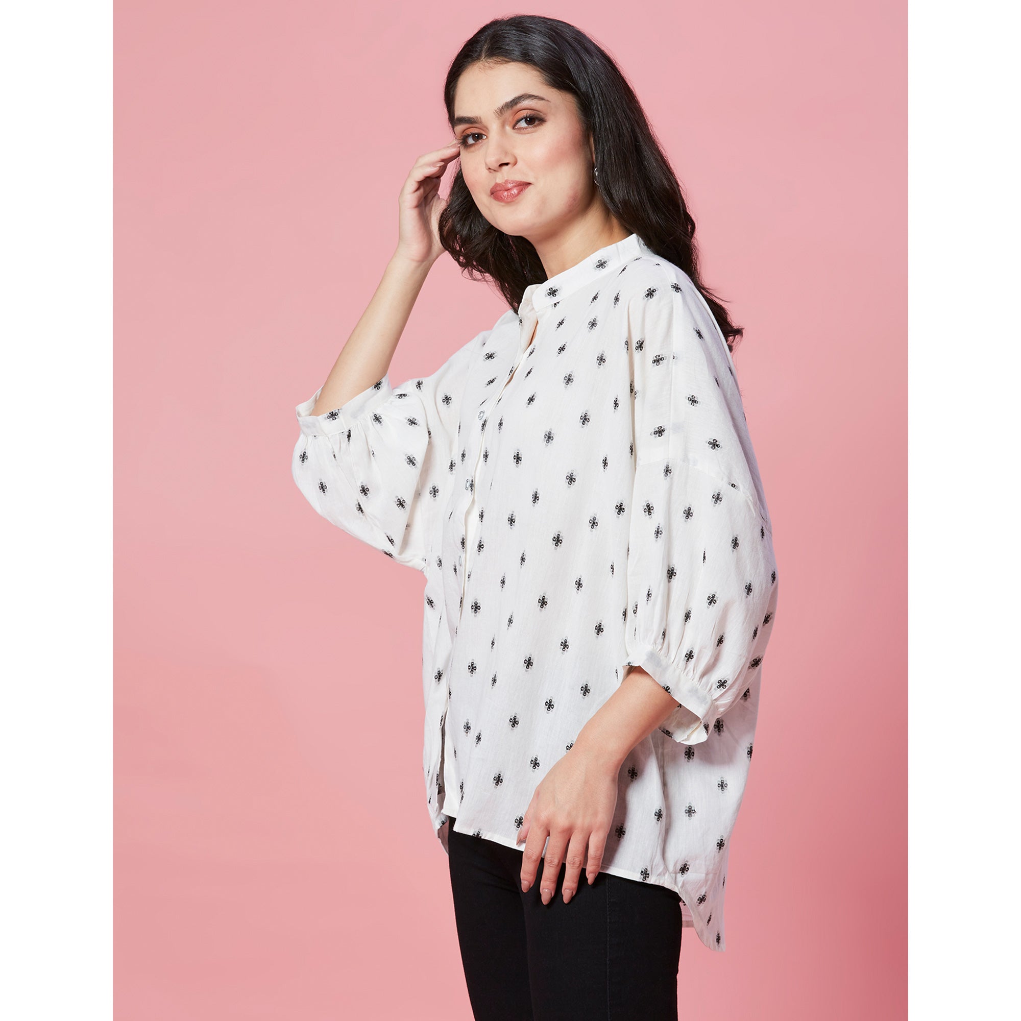 Peachmode White Jacquard Butti Woven Pure Cotton Kimono Top - view 4