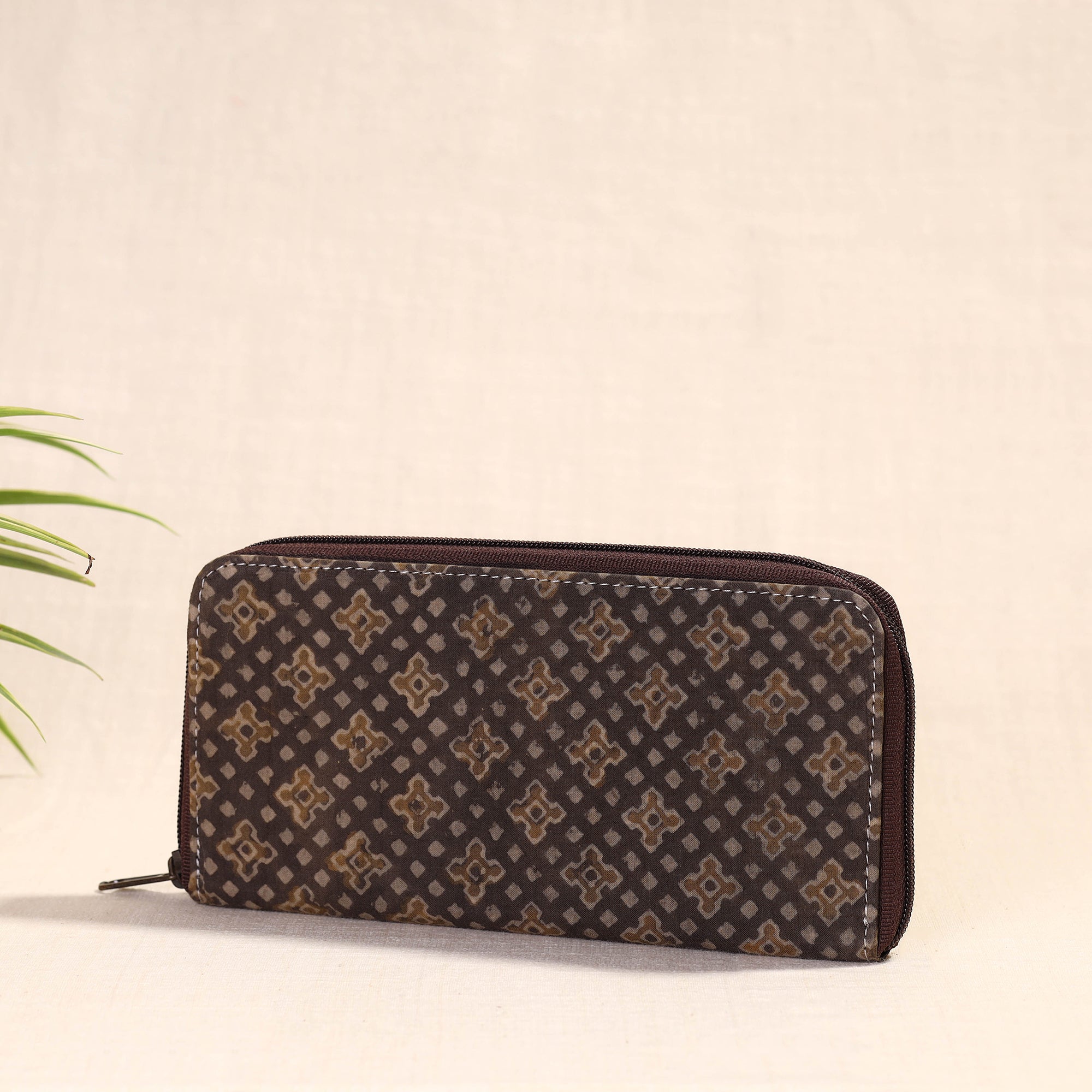 ITOKRI CRAFTS INITIATIVE Brown - Handcrafted Block Printed Fabric Clutch Wallet