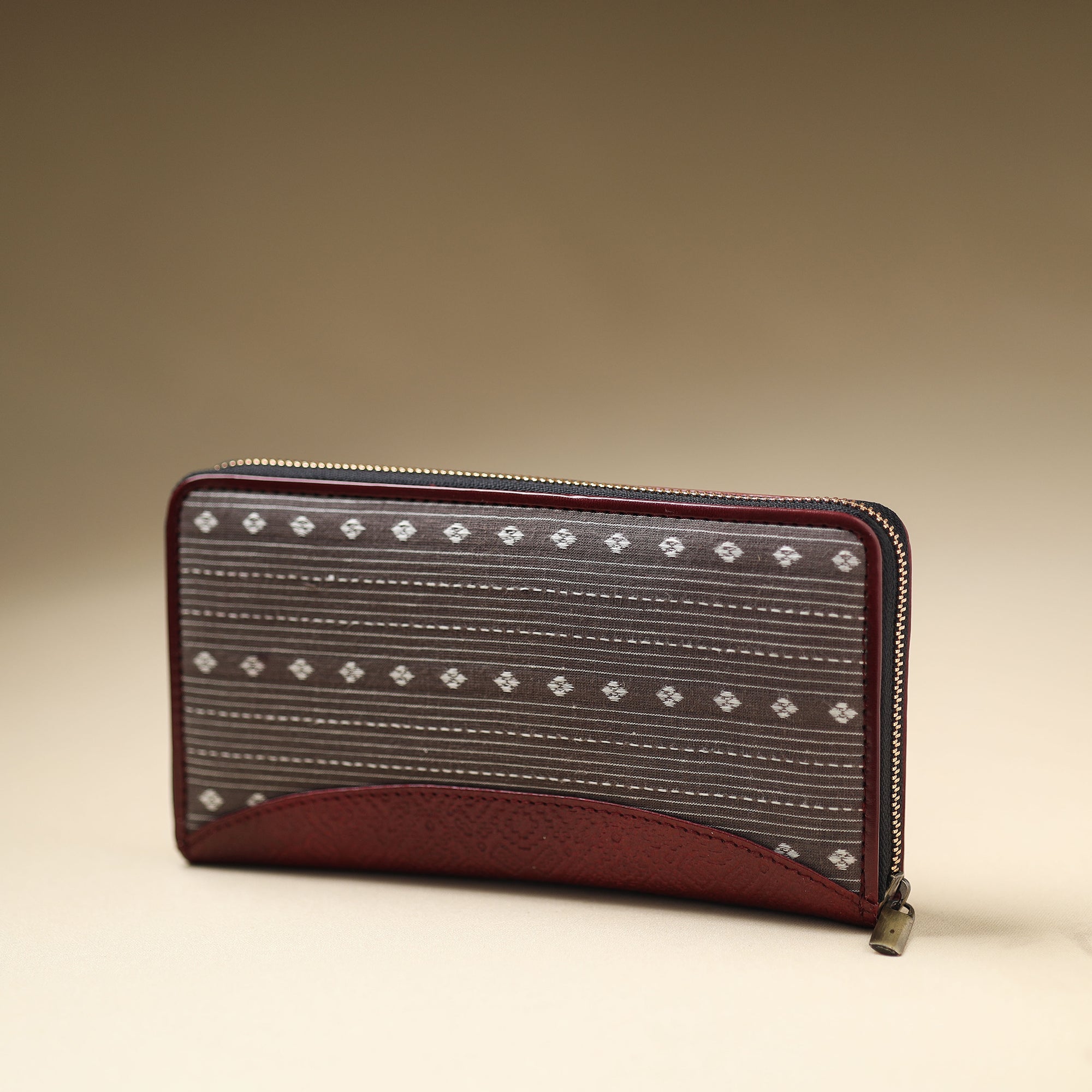 ASALKAAR Brown - Handcrafted Jacquard Weave Leather Wallet - view 2