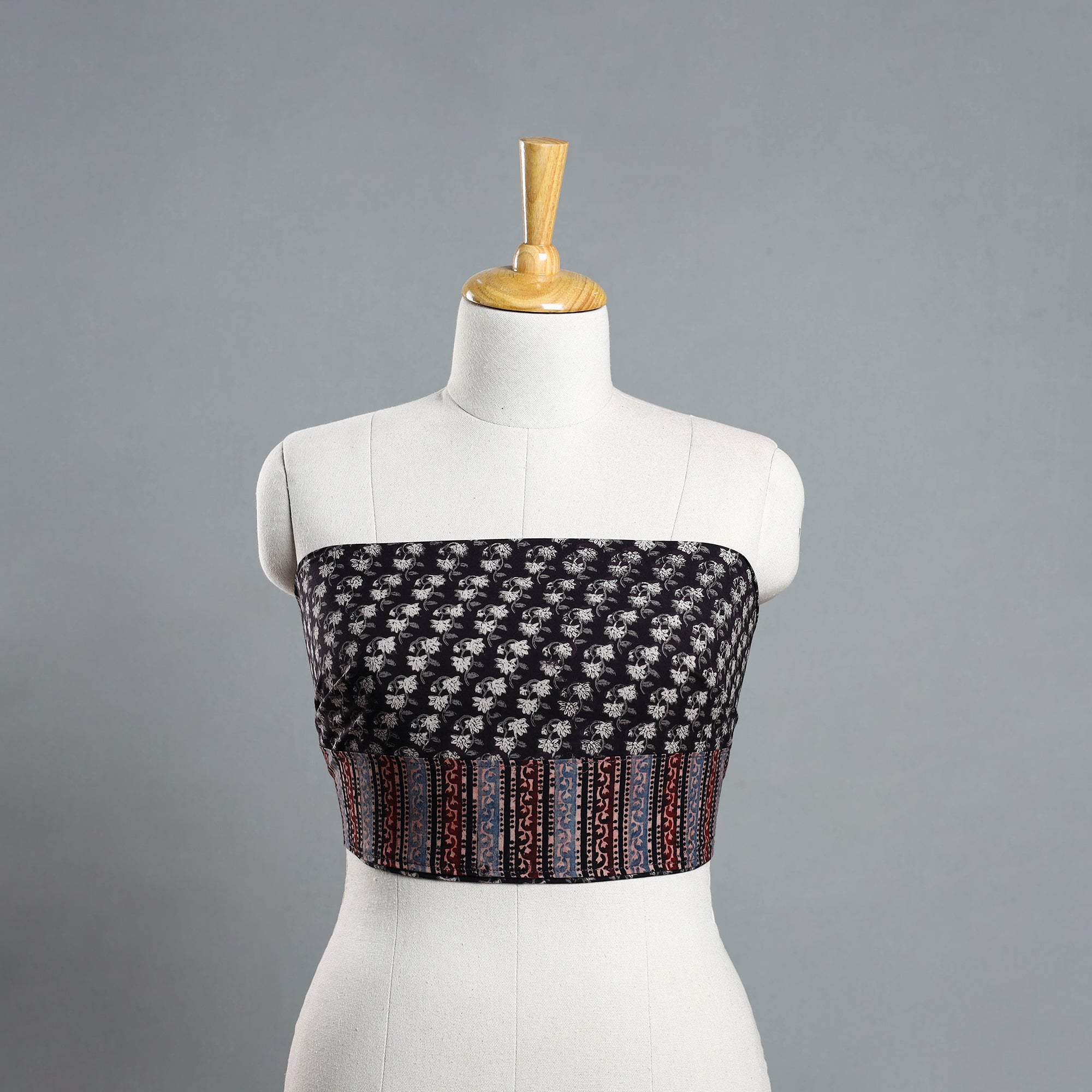 NOORI BAZAR Black - Block Printed Cotton Bagru Blouse Piece 27