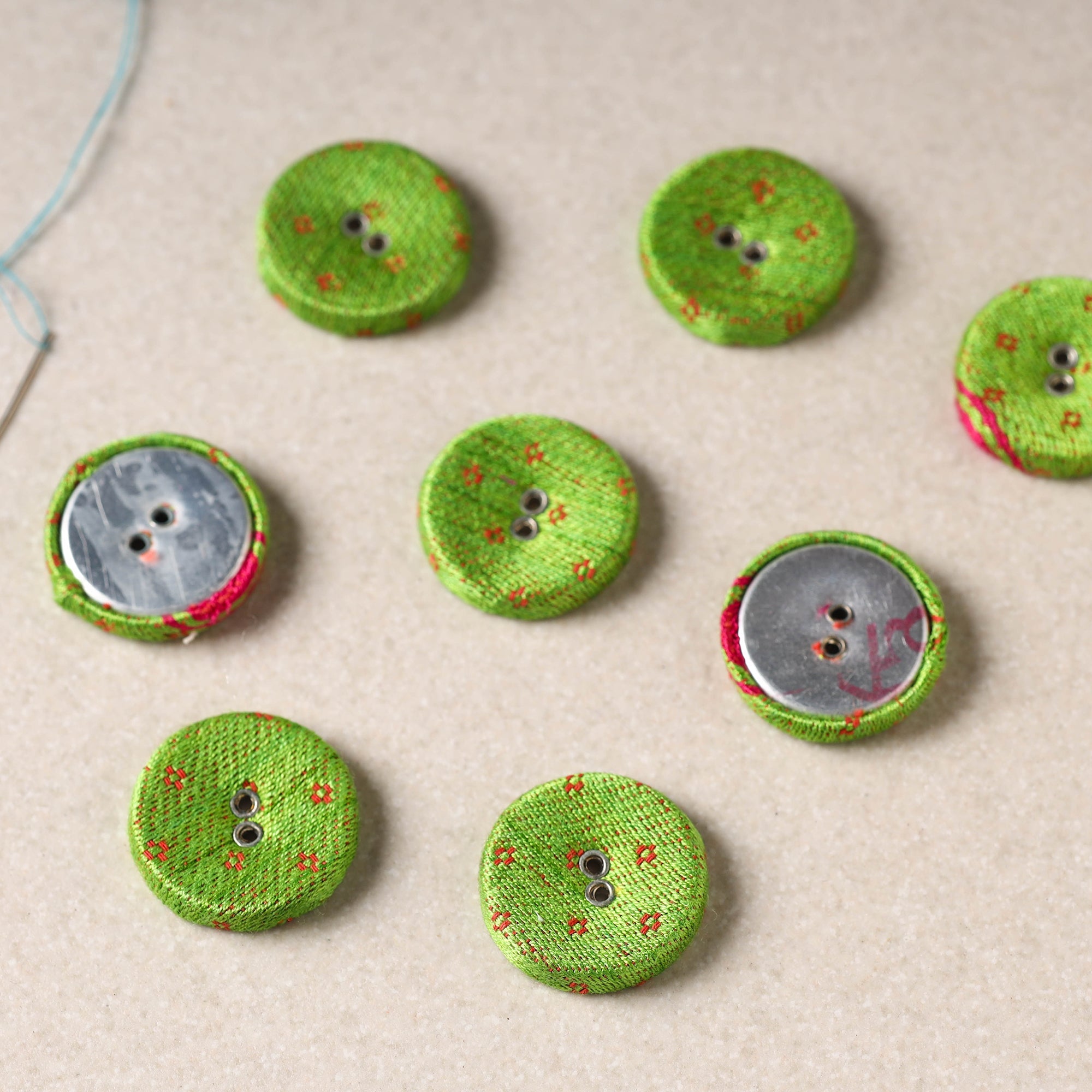 BUTTON BAAZ 2.5cm Buttonbaaz Handmade Button Big (Set of 8) 51 - view 2