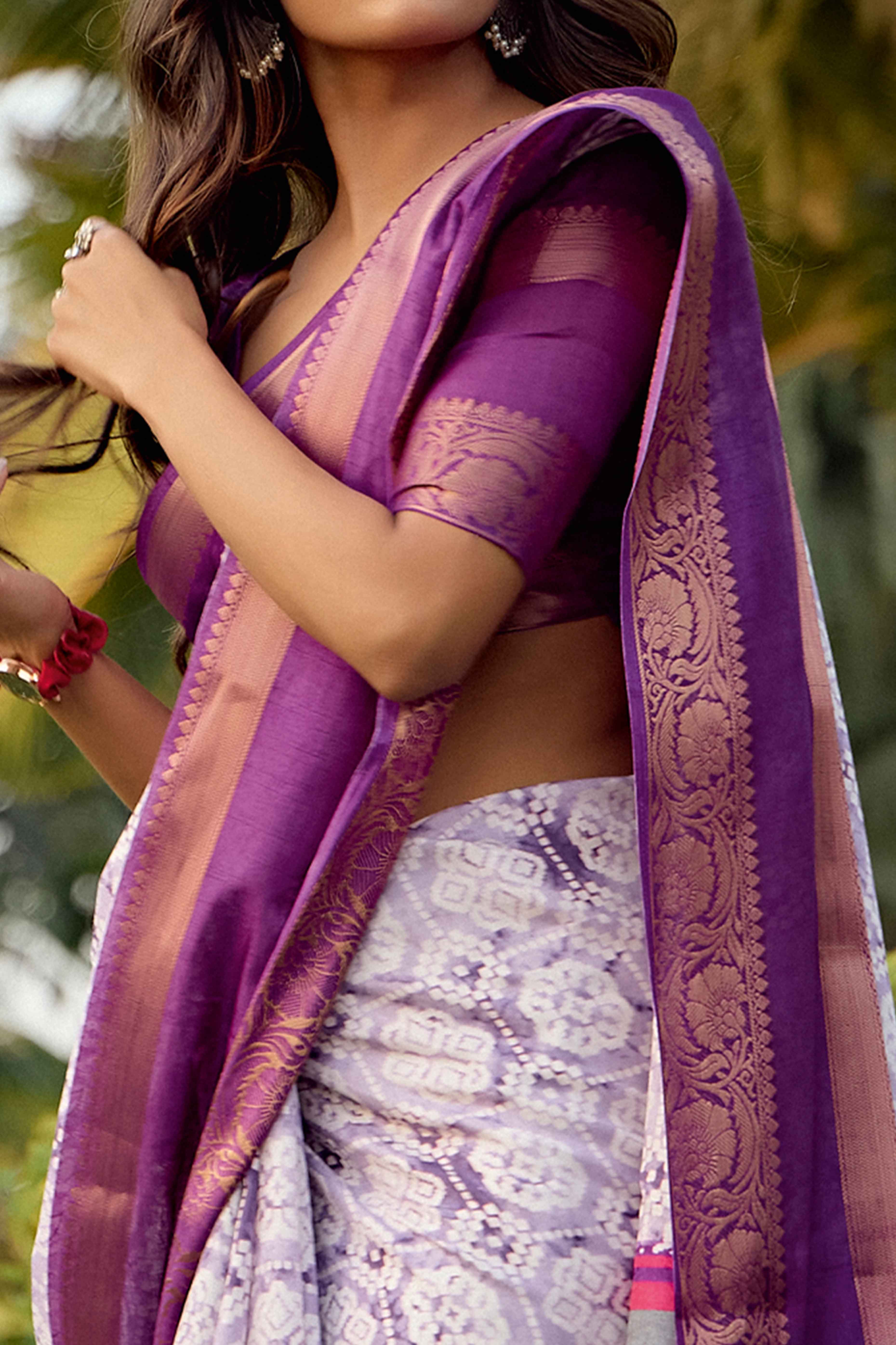 Peachmode Light Purple Floral Printed Dola Silk Saree - view 2