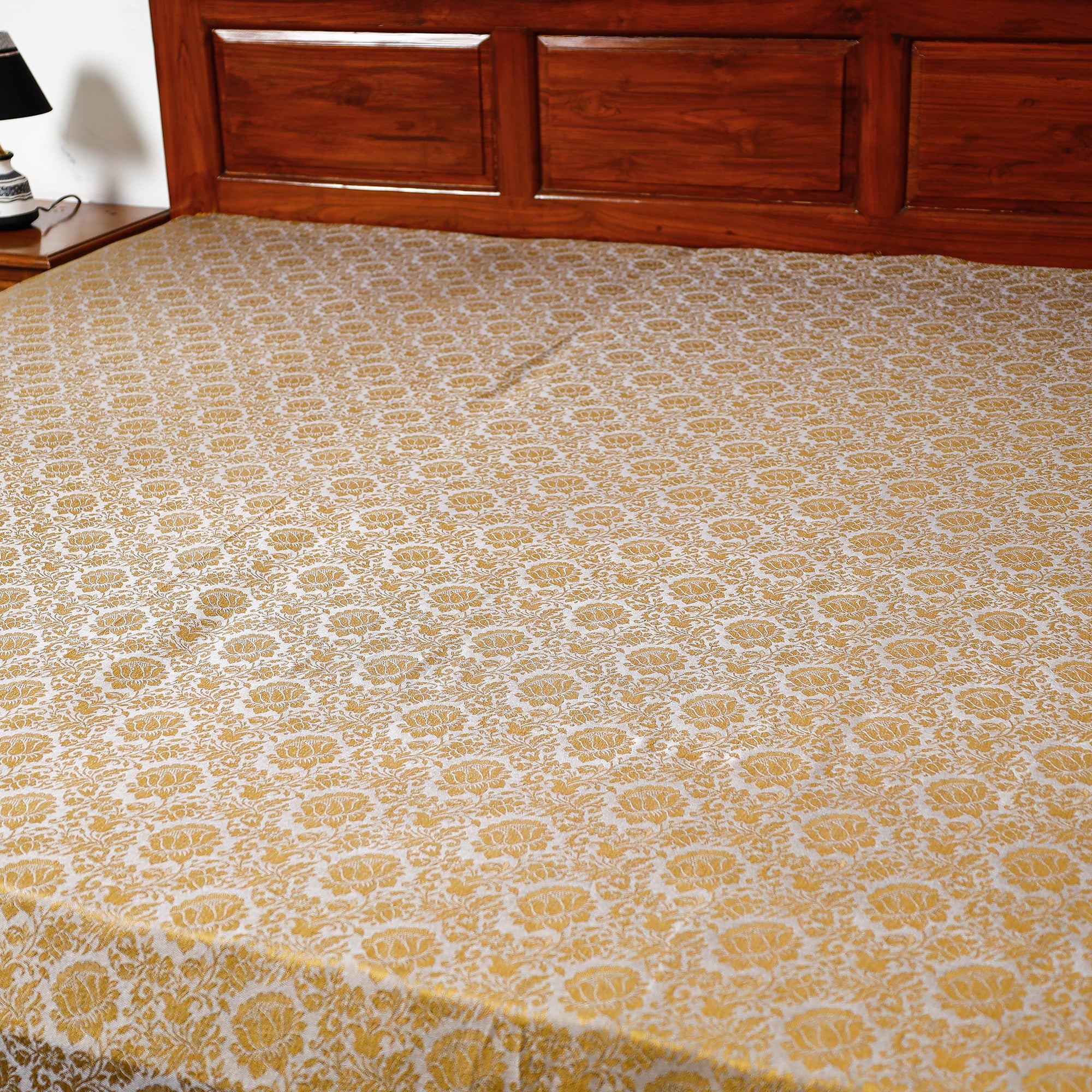 ITOKRI CRAFTS INITIATIVE Beige - Himroo Handloom Jacquard Mercerized Cotton Double Bed Cover (98 x 88 in) - view 2