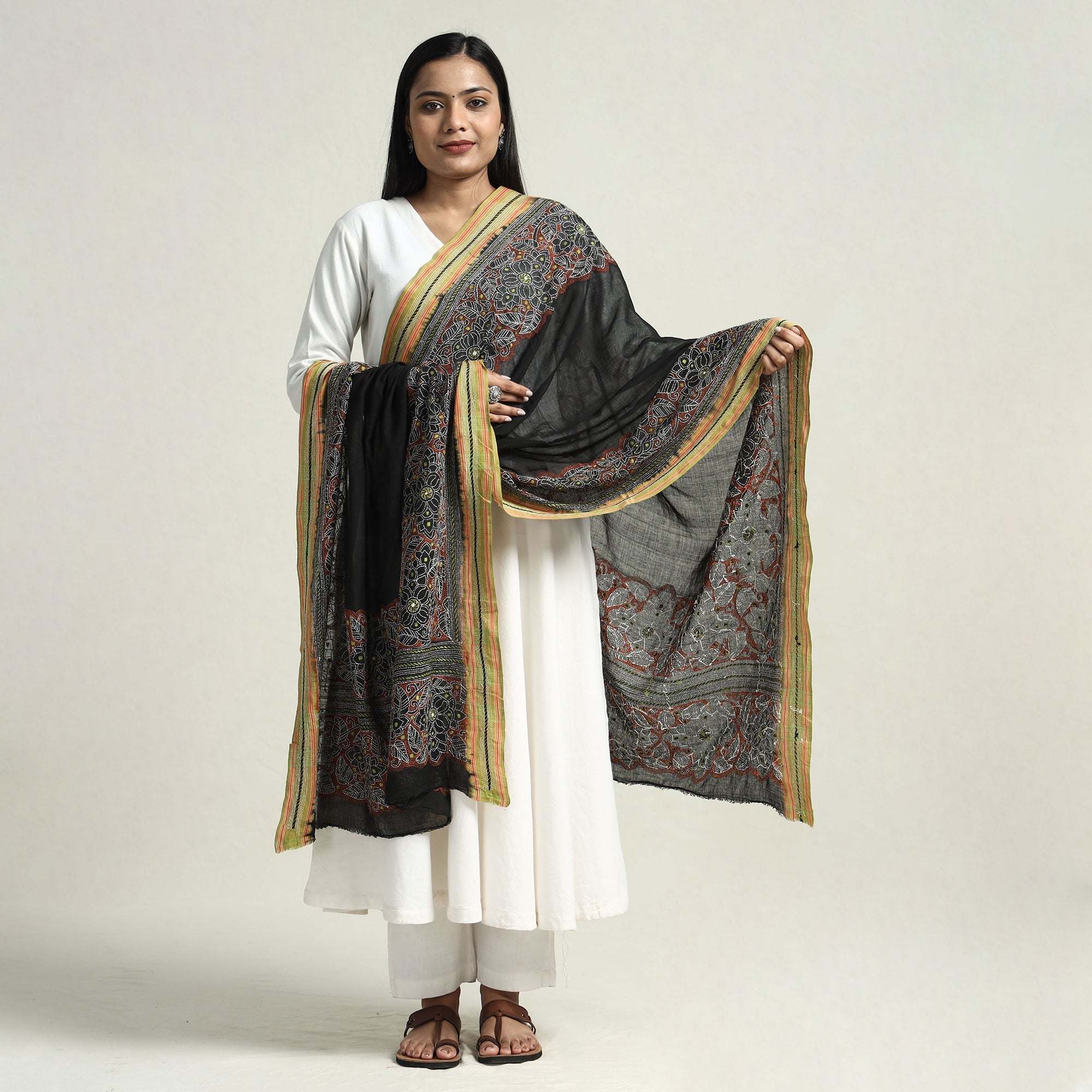 KHUSHBASH - HAPPY LOOM OF EAST Black - Bolpur Kantha Embroidery Cotton Handloom Dupatta with Tassels - view 2