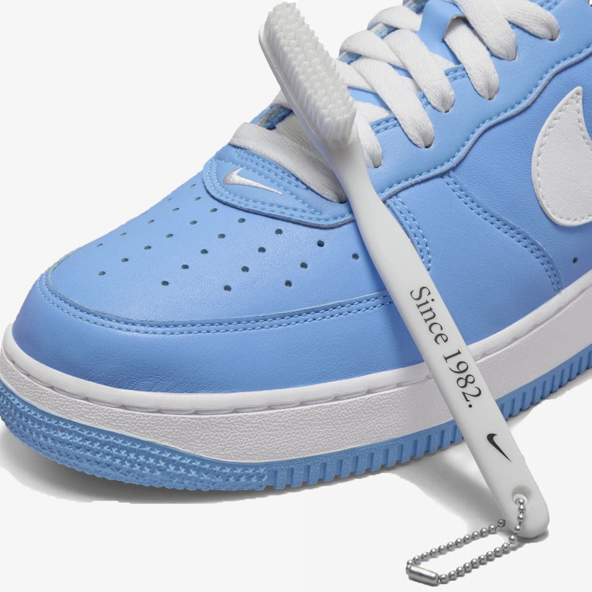Nike | AIR FORCE 1 LOW RETRO { UNIVERSITY BLUE/WHITE - view 2