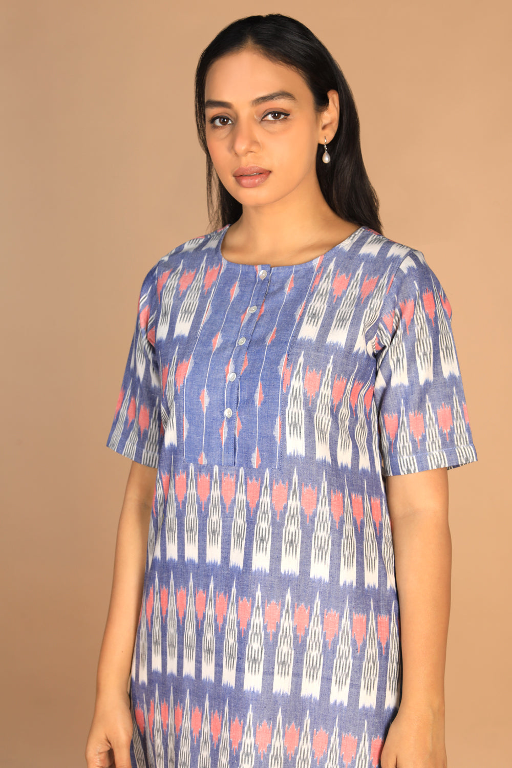 Kalanjali Ethnics Handwoven cotton pochampally Ikat kurti - view 2