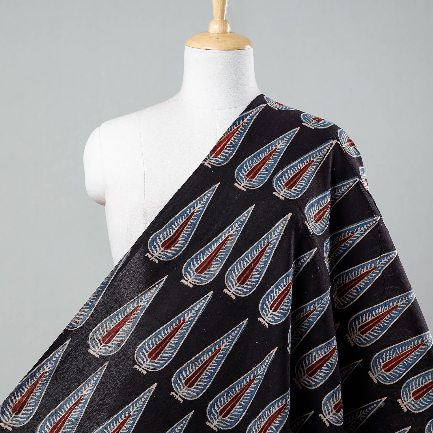 KACHCHH JI CHHAAP Black - Red Blue Willow Leaf Butta Ajrakh Hand Block Printed Cotton Fabric 02