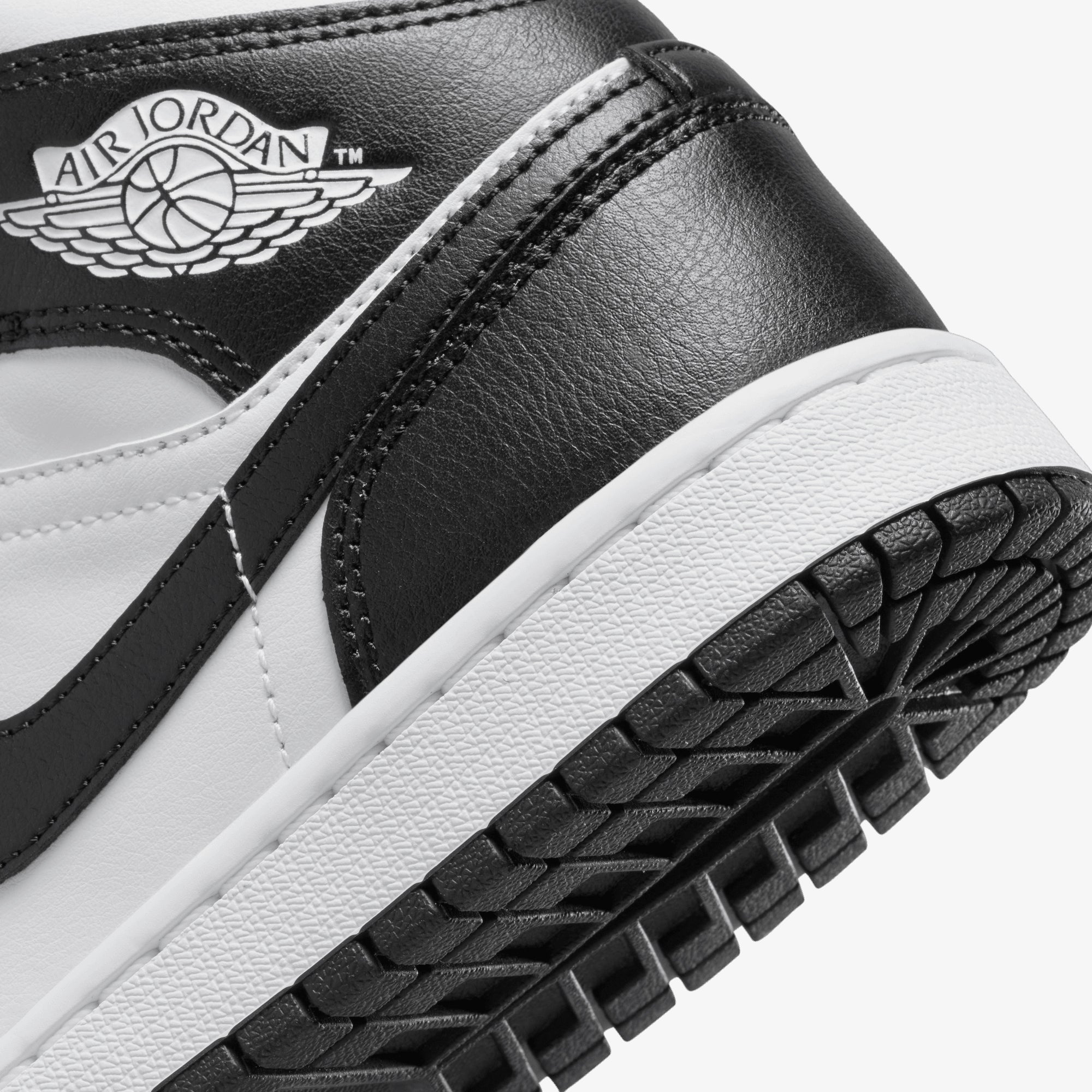 Jordan | Air Jordan 1 Mid { White/black-white - view 6
