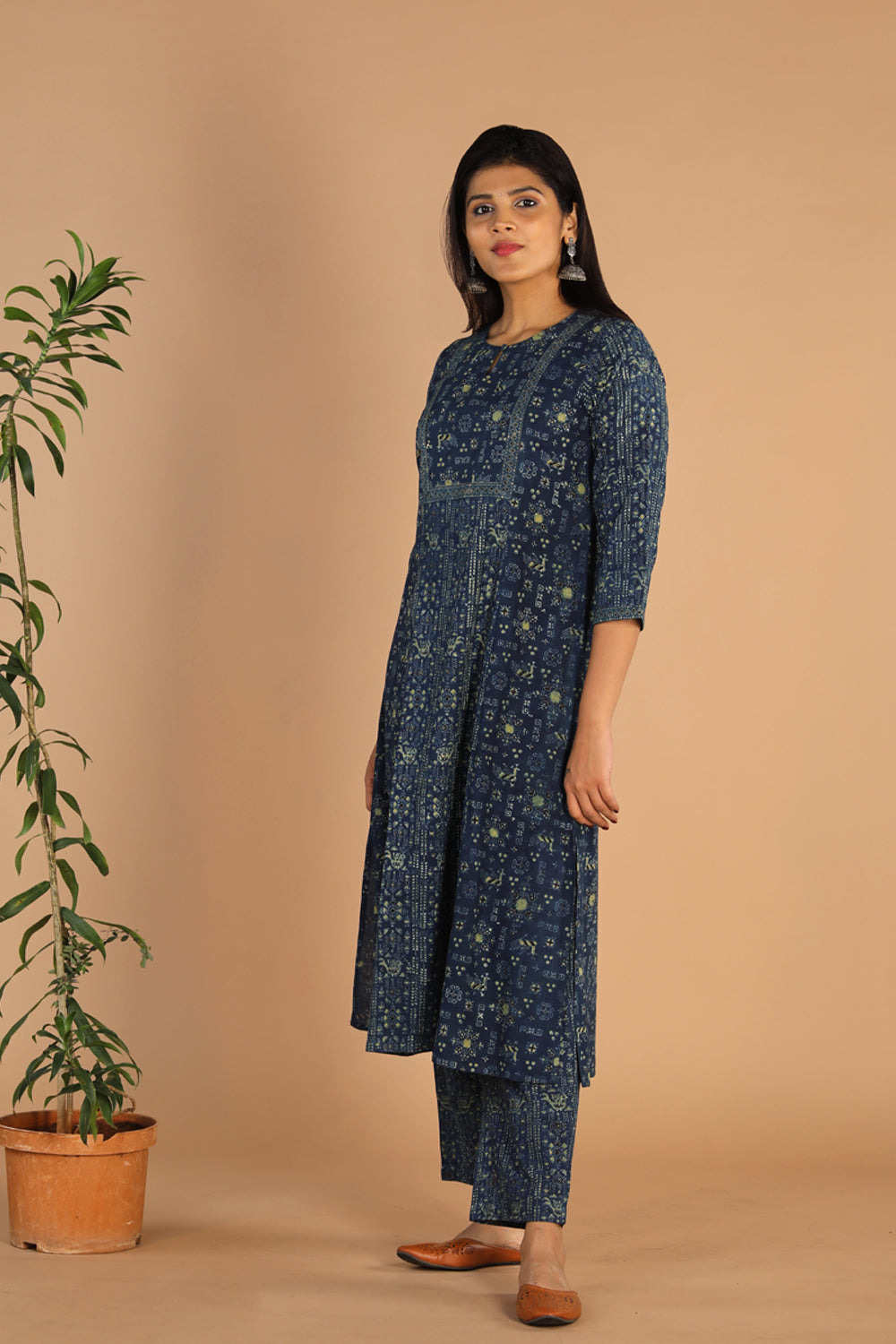 Kalanjali Ethnics Indigo Ajrak handblock printed cotton kurta , pants set - view 10