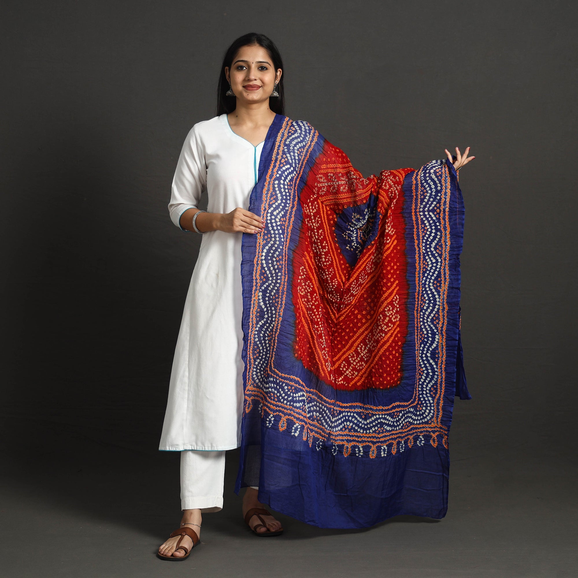 KACHCHH JI CHHAAP Kutch Tie-Dye Cotton Bandhani Dupatta 15