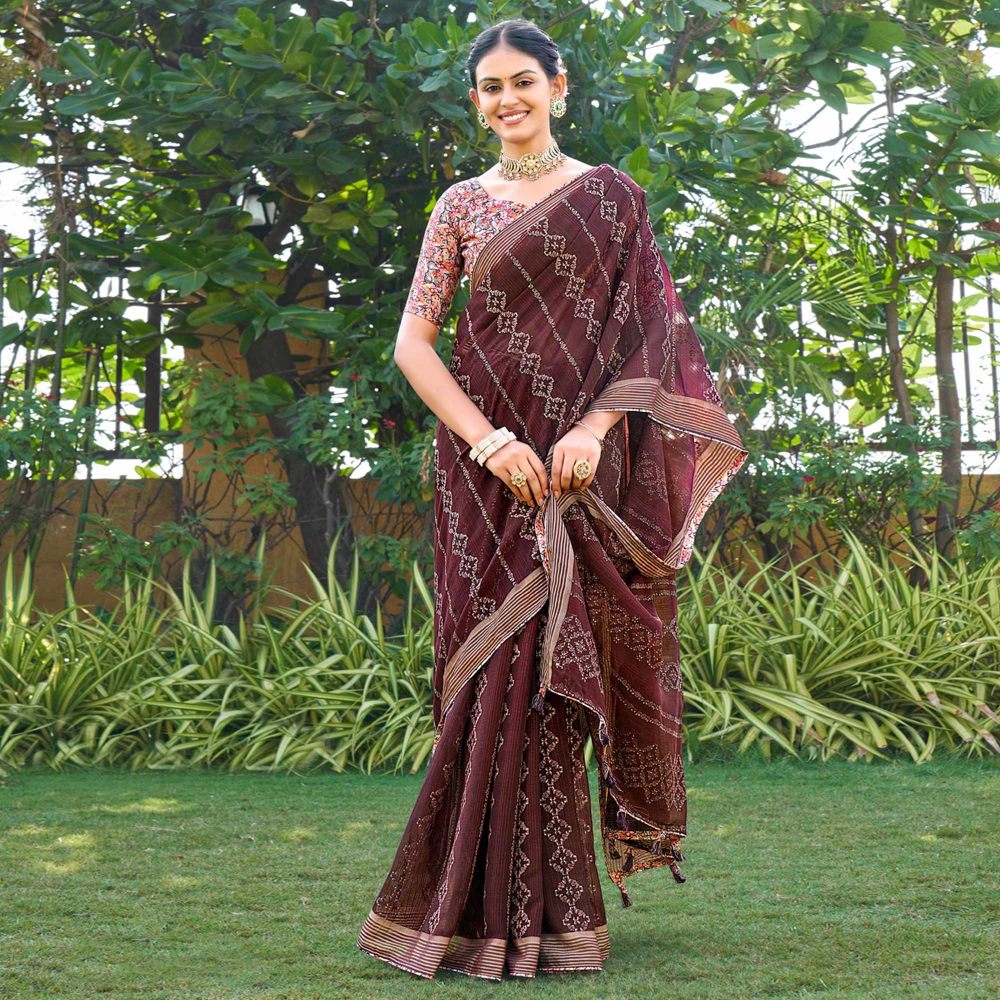 Peachmode Coffee Brown Printed Chiffon Saree – Women's