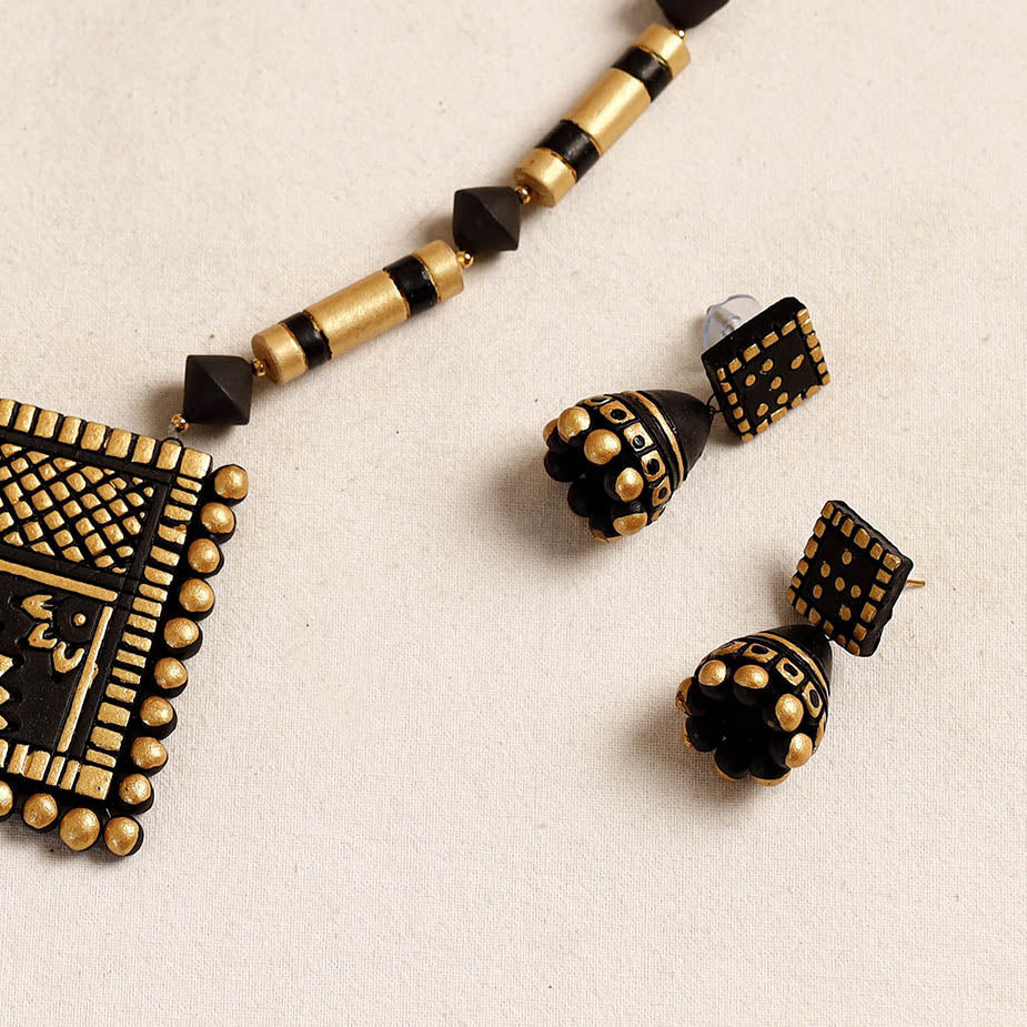 KHUSHBASH - HAPPY LOOM OF EAST Bishnupur Handpainted Terracotta Necklace Set 01 - view 3