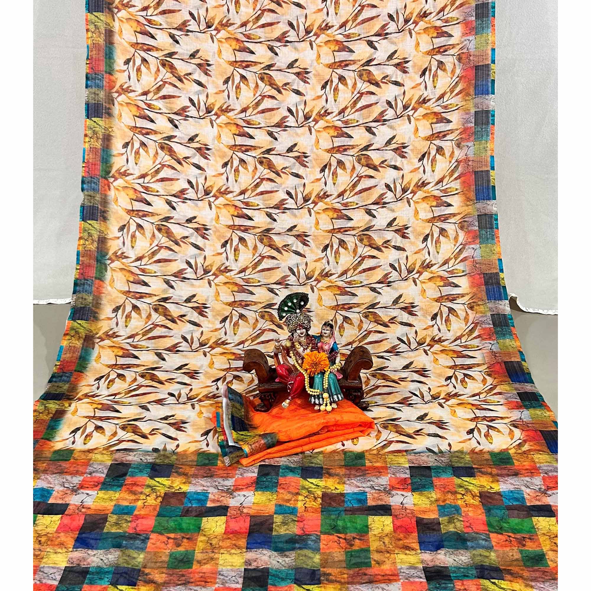 Peachmode Multi Floral Digital Printed Linen Saree - view 3