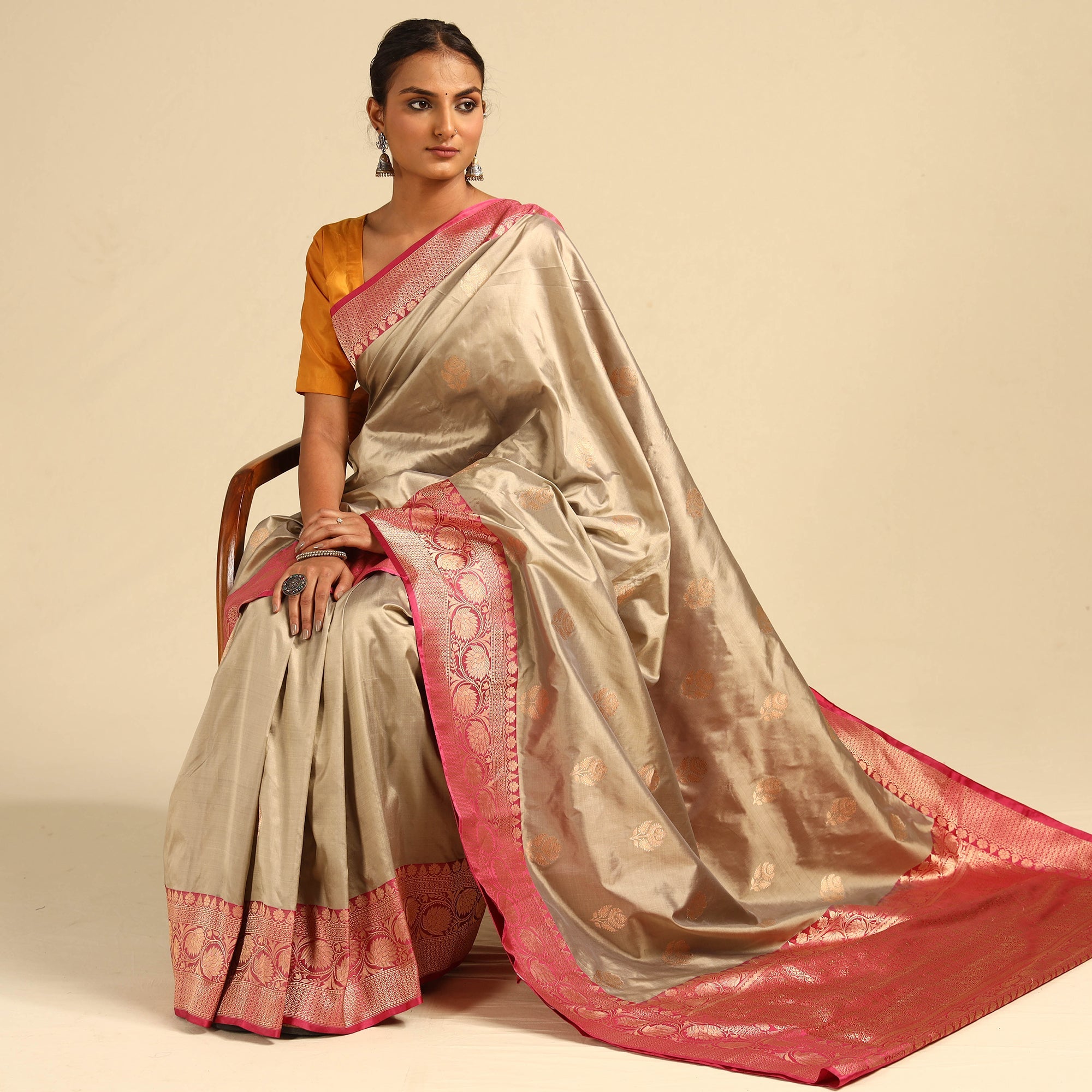 ITOKRI CRAFTS INITIATIVE Beige - Banarasi Handloom Pure Katan Silk Kaduwa Zari Buti Saree - view 3