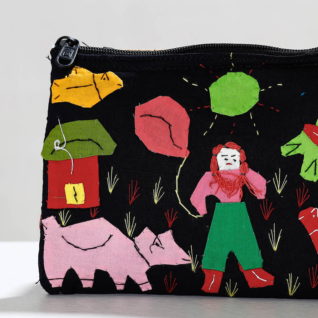 ASHOKA ASSEMBLE - CELEBRATING CRAFTS OF ODISHA Black - Pipli Applique Work Cotton Cosmetic Pouch - view 2