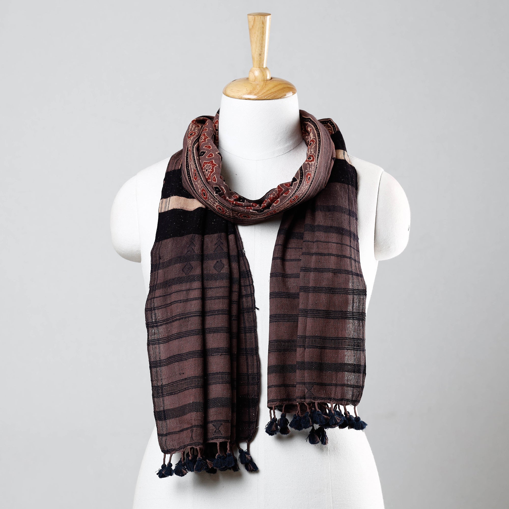 KACHCHH JI CHHAAP Brown - Ajrakh Prints Kutch Bhujodi Kala Cotton Handwoven Stole