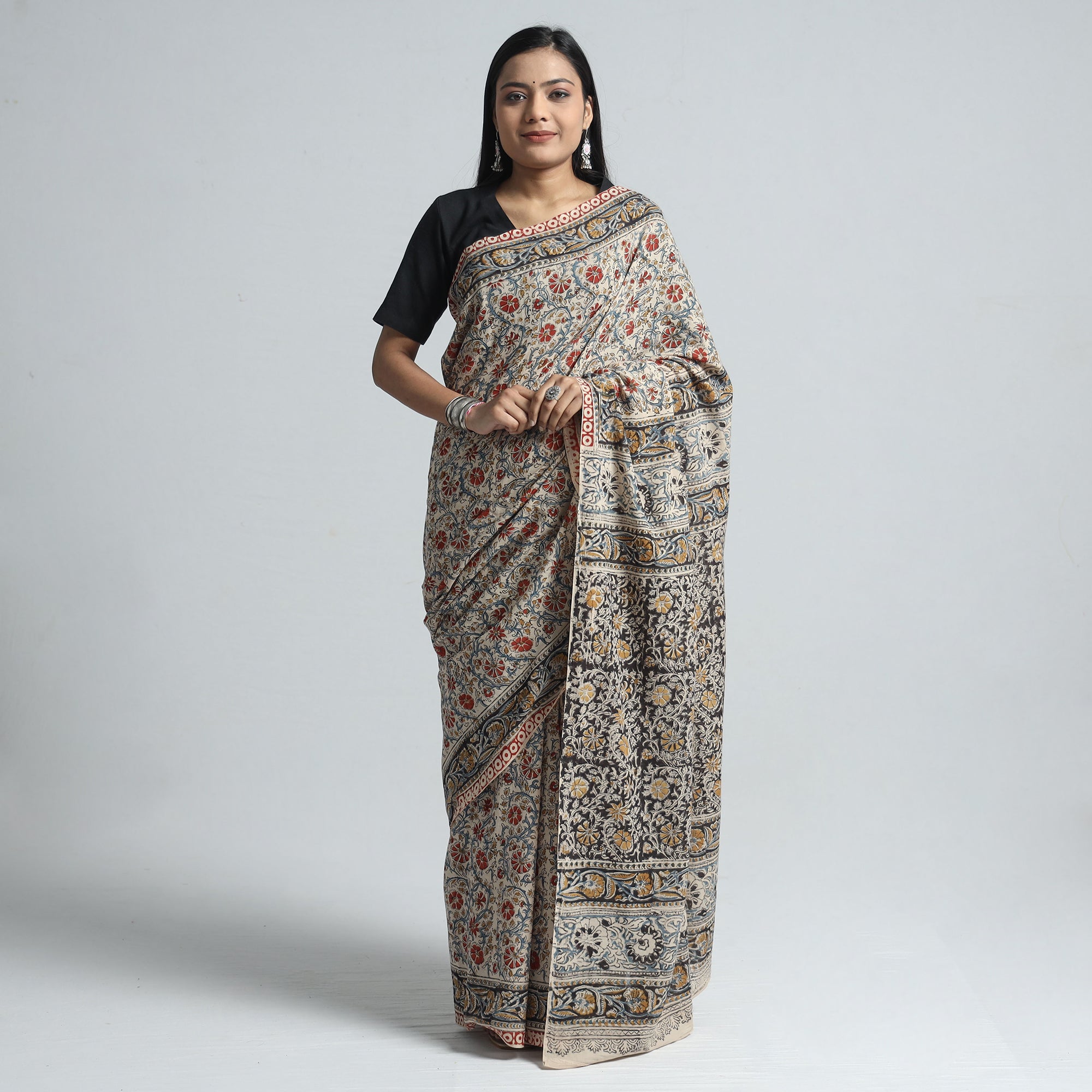 VENKATA BHANU KALAMKARI PEDANA Beige - Pedana Block Print Cotton Kalamkari Saree - view 2