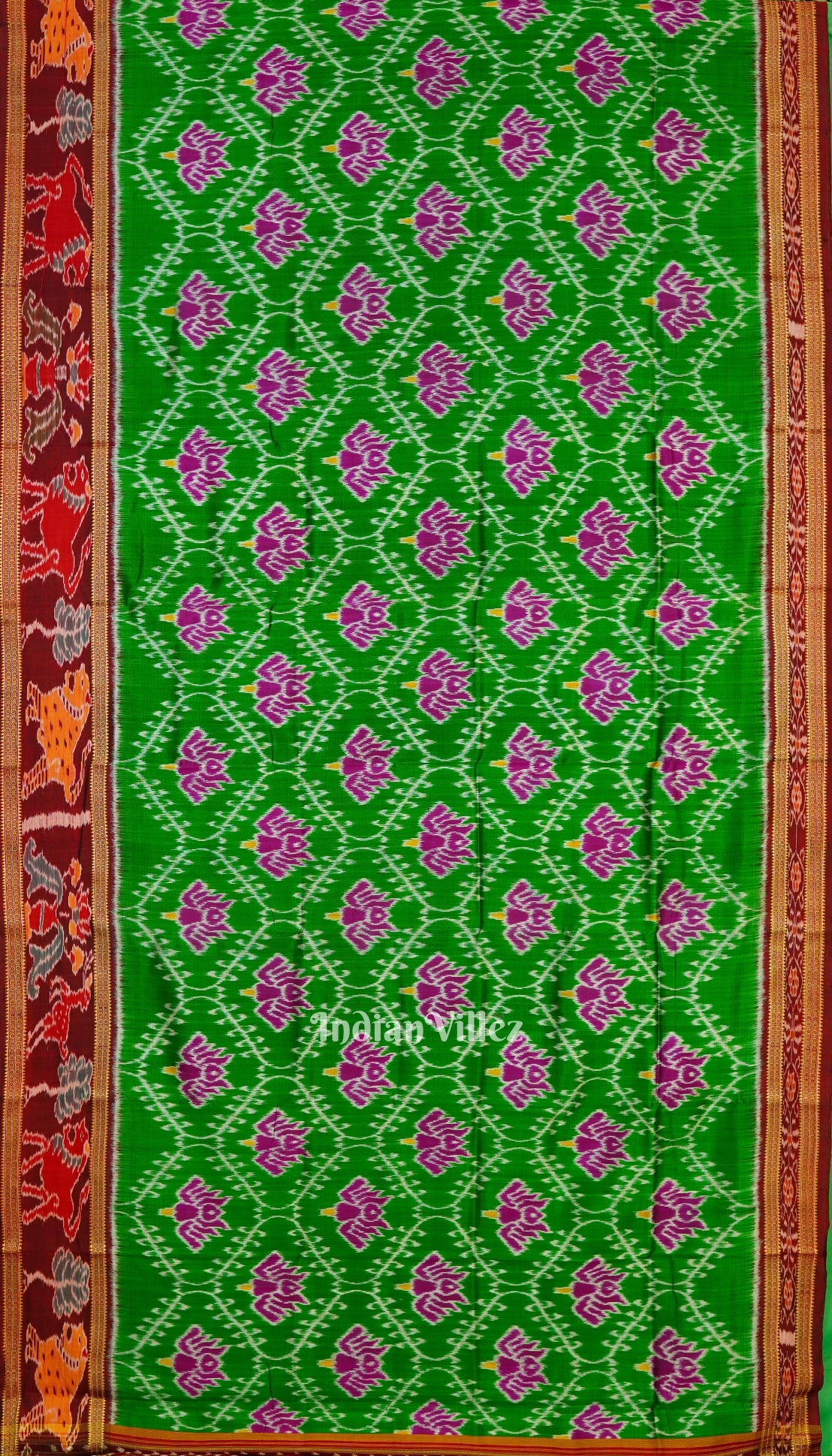 IndianVillèz Green Lotus Design with Animal Border Khandua Silk Saree - view 3