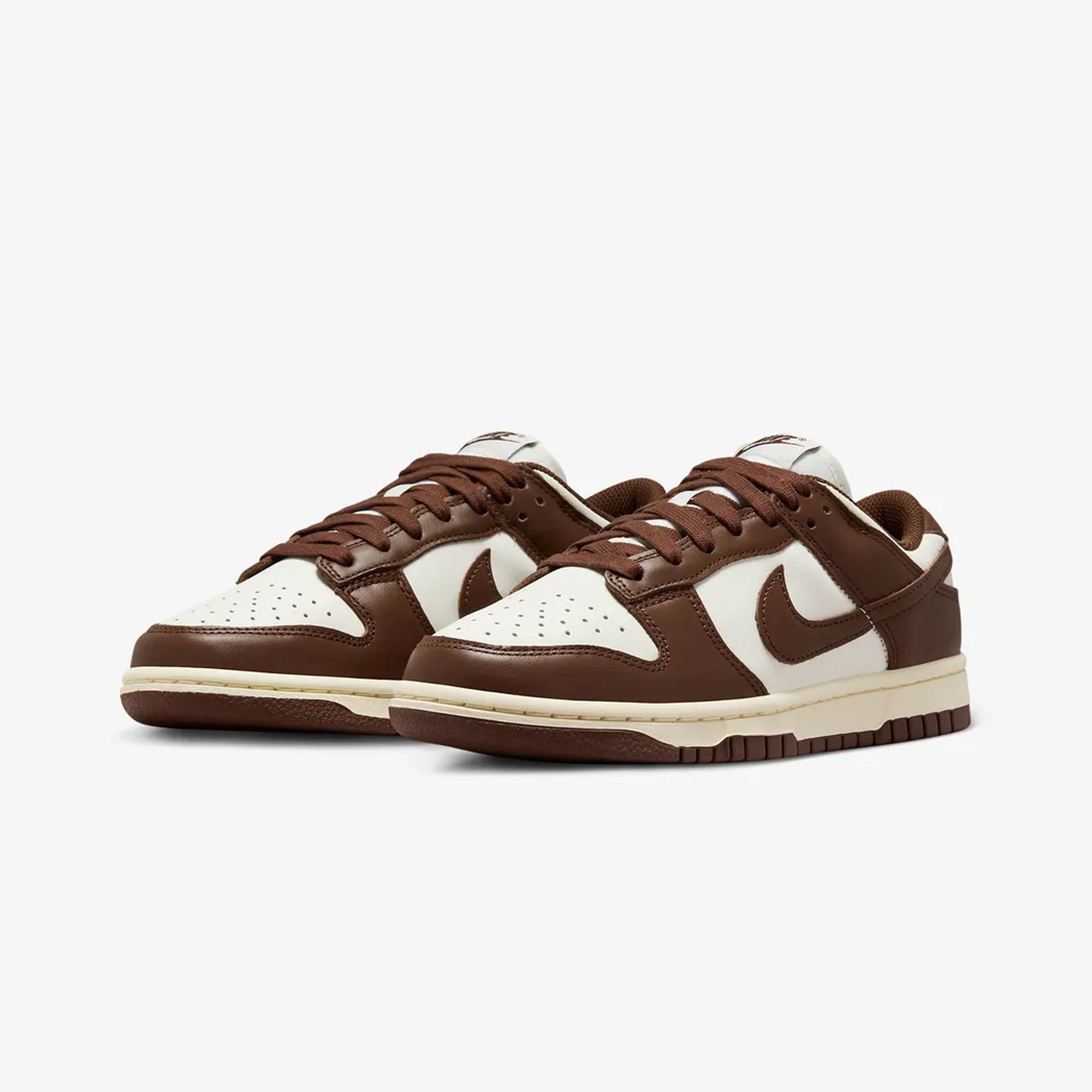 Nike | Dunk Low { Sail/cacao Wow-coconut Milk - view 2