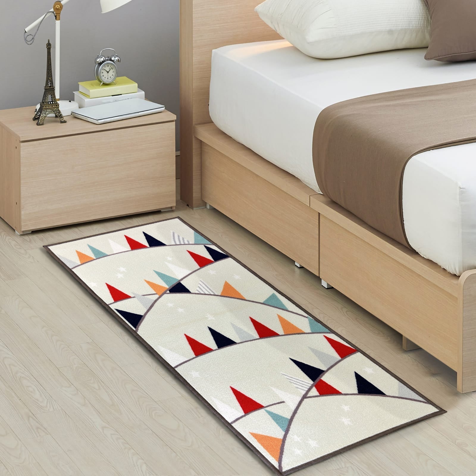 Urban Space Home Furnishing 3D Digital Printed Carpet, Bed Runner with Anti Slip Backing - DR1022