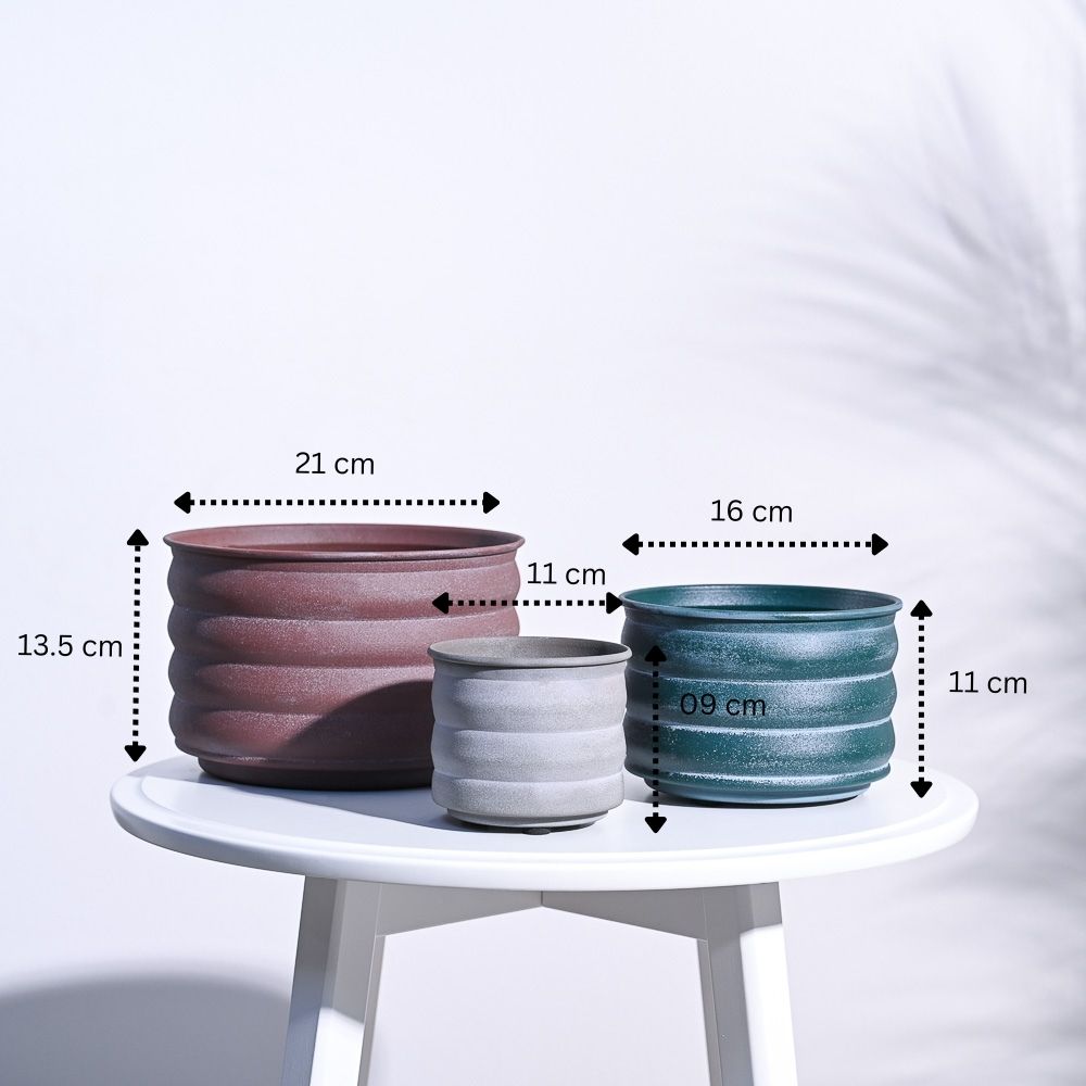 Ugaoo RidgeCraft Cylindrical Planter - view 3