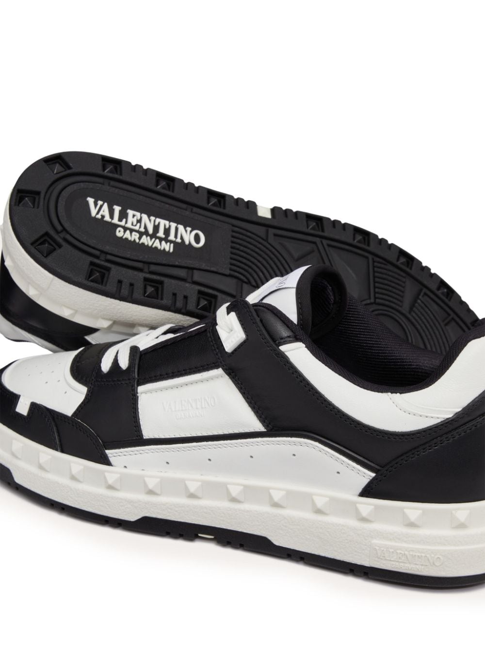 Valentino Garavani Low Top Freedots Sneaker In Calfskin - view 2