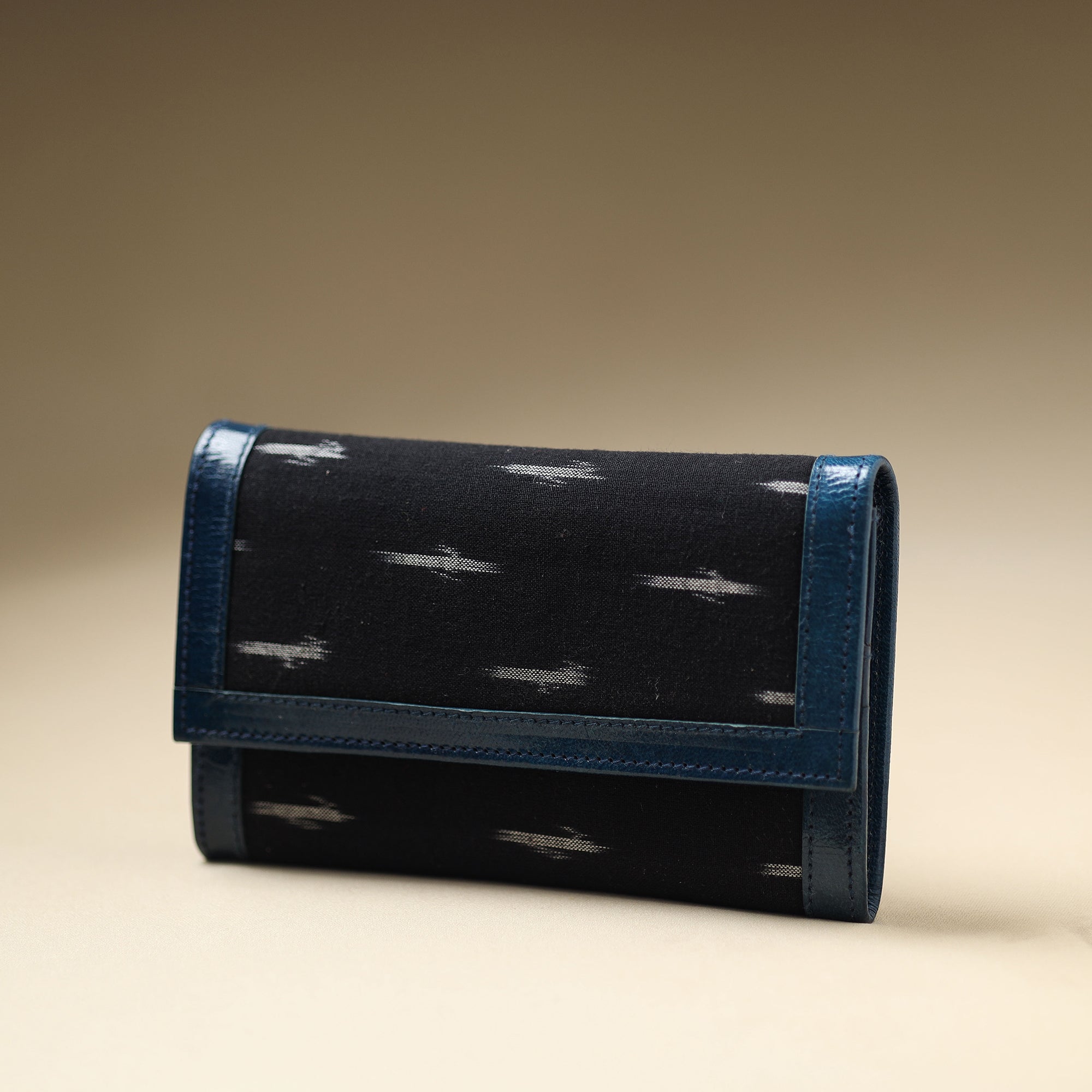 ASALKAAR Black - Handcrafted Ikat Weave Leather Wallet - view 2