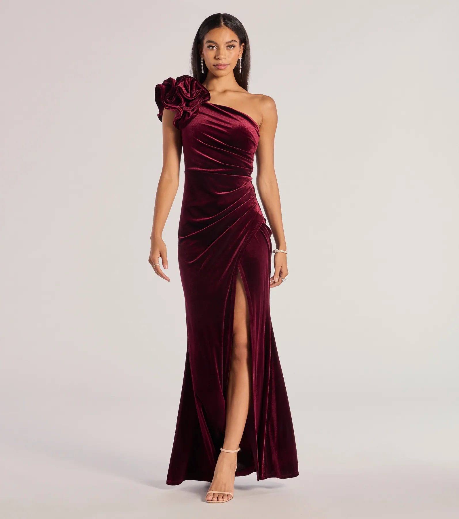 Windsor Freida Velvet Ruffled One-Shoulder Mermaid Dress