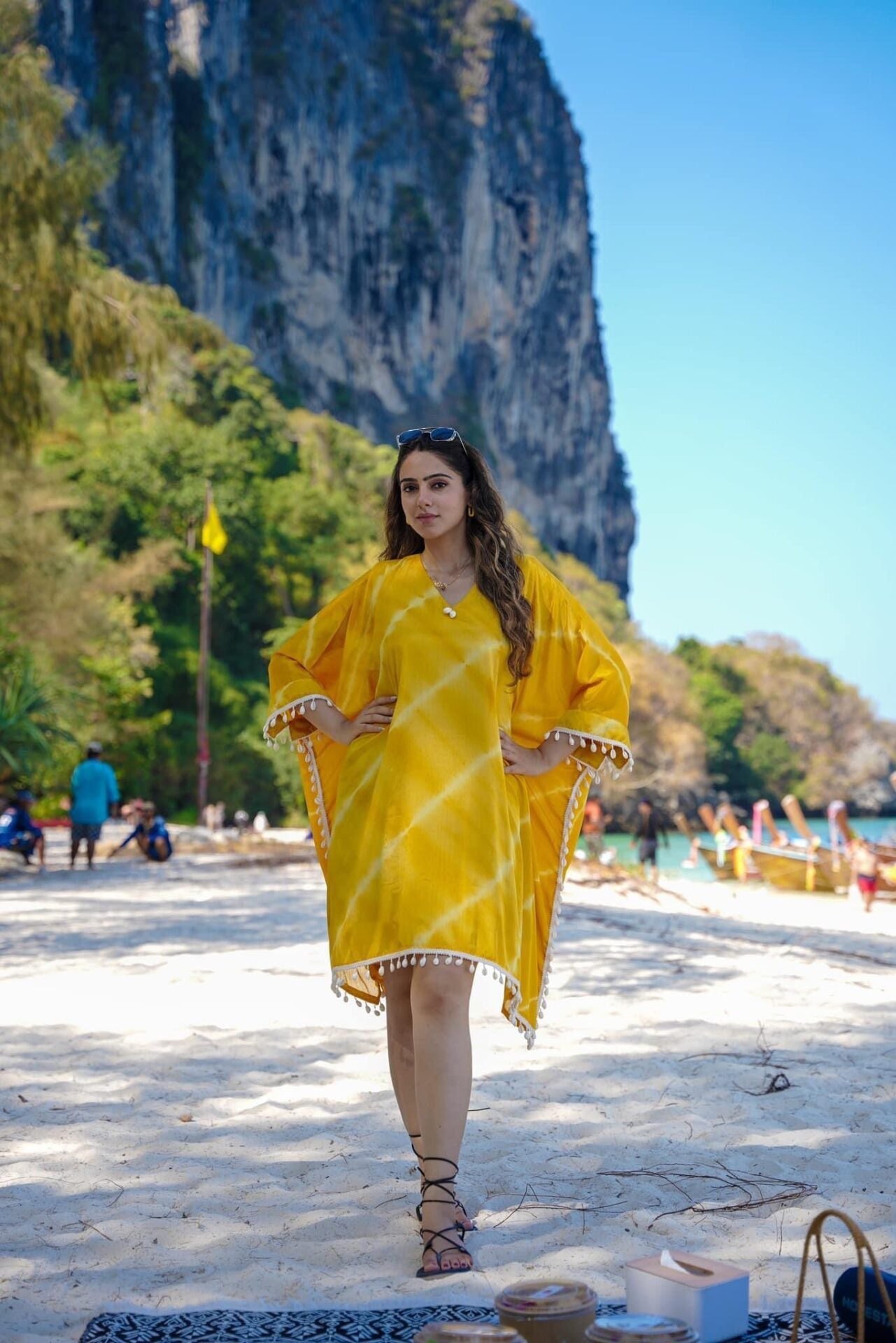 Idaho-o Masha yellow crepe kaftan - view 2