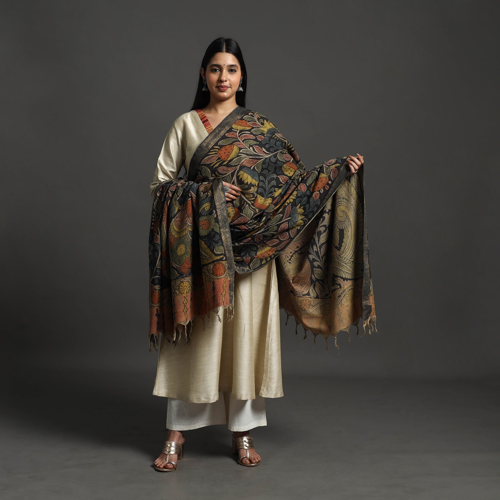 SOUTH KARGHA Black - Mangalagiri Cotton Handpainted Pen Work Kalamkari Dupatta 04