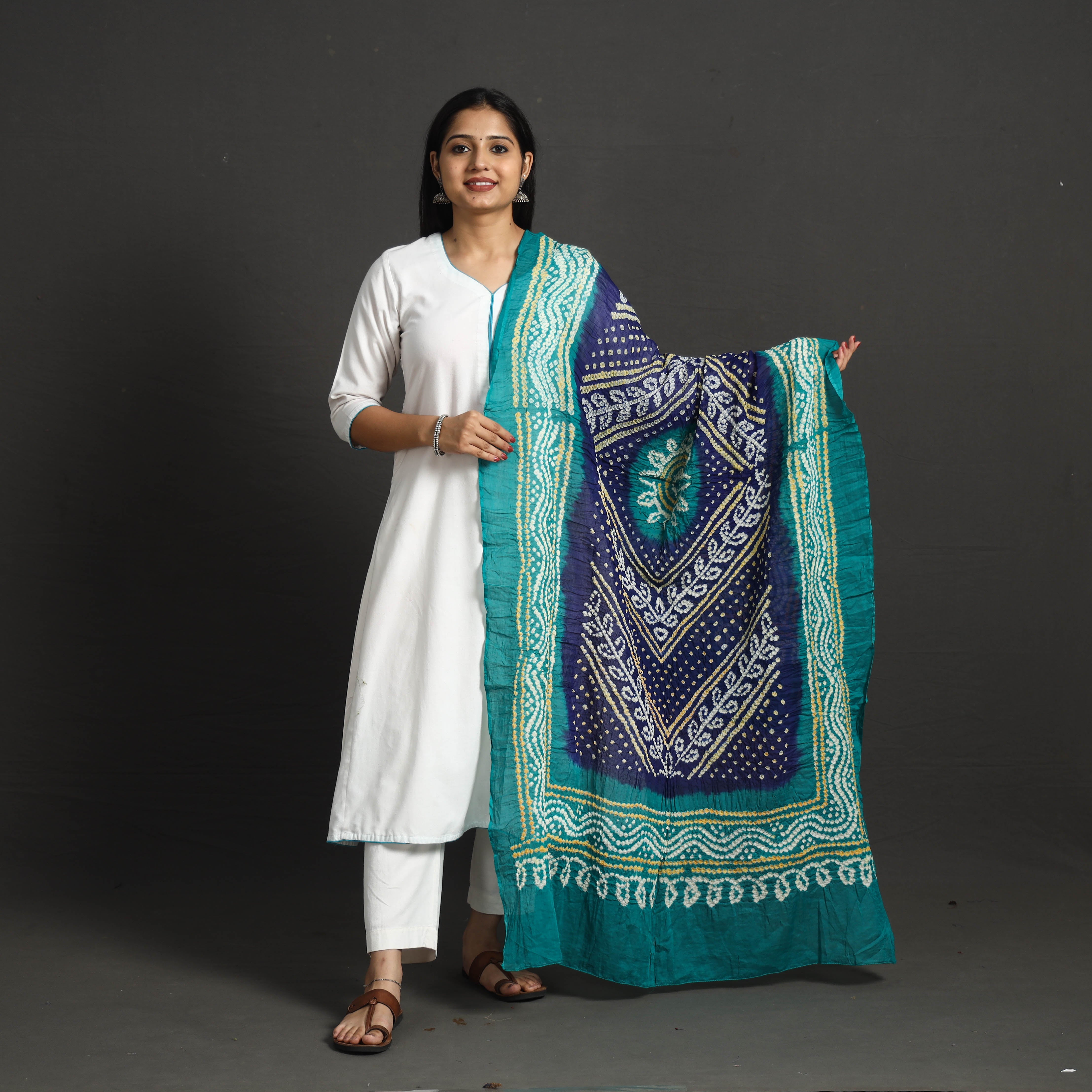 KACHCHH JI CHHAAP Kutch Tie-Dye Cotton Bandhani Dupatta 64