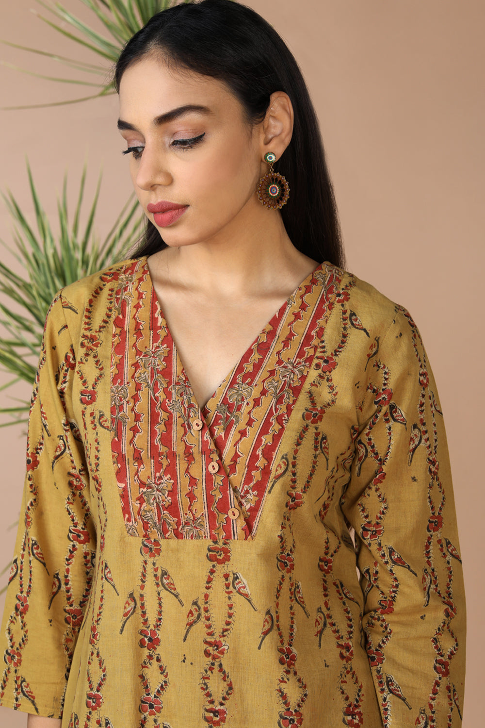 Kalanjali Ethnics Kalamkari kurta with pants set - view 2
