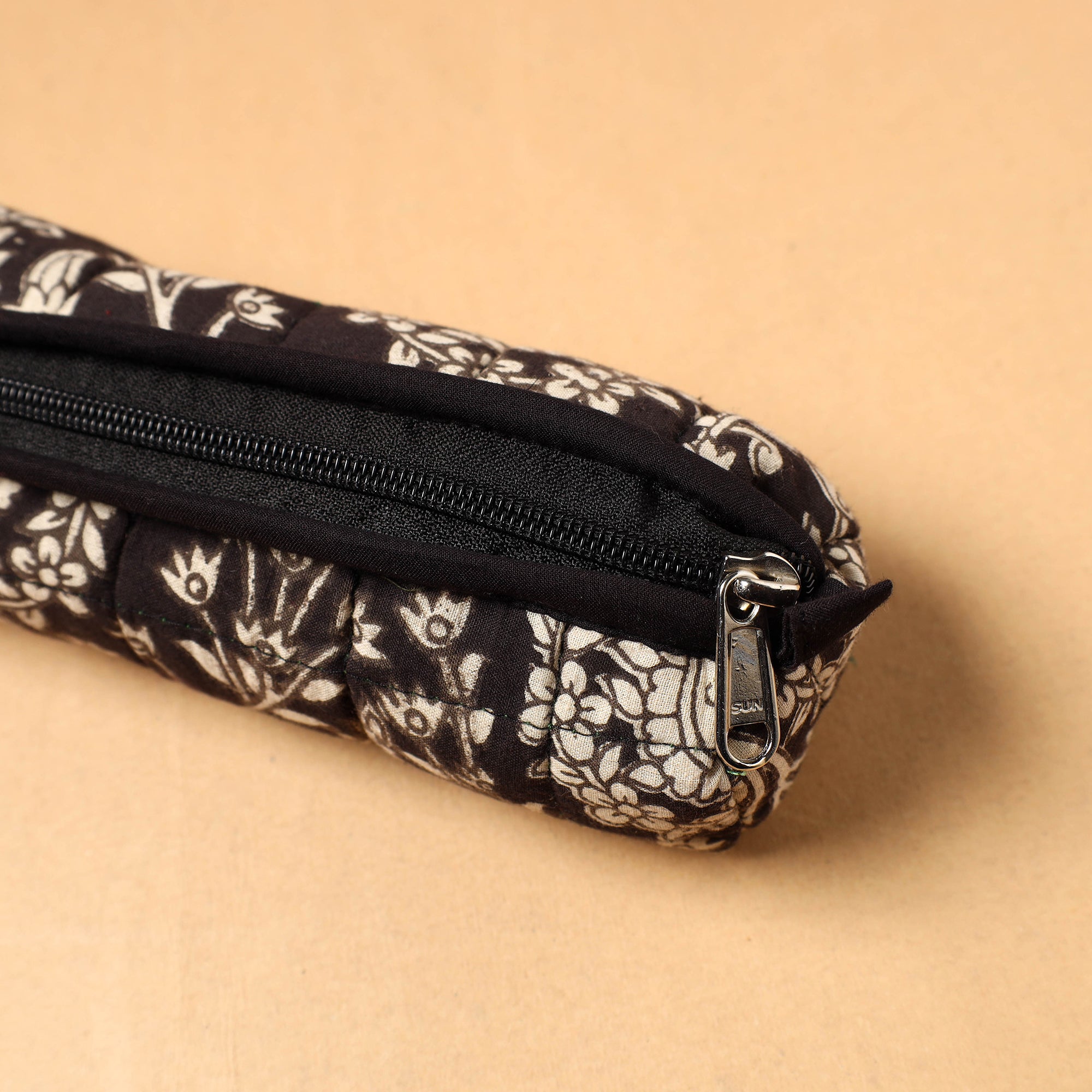 NOORI BAZAR Black - Handcrafted Quilted Cotton Pencil Pouch 04 - view 2