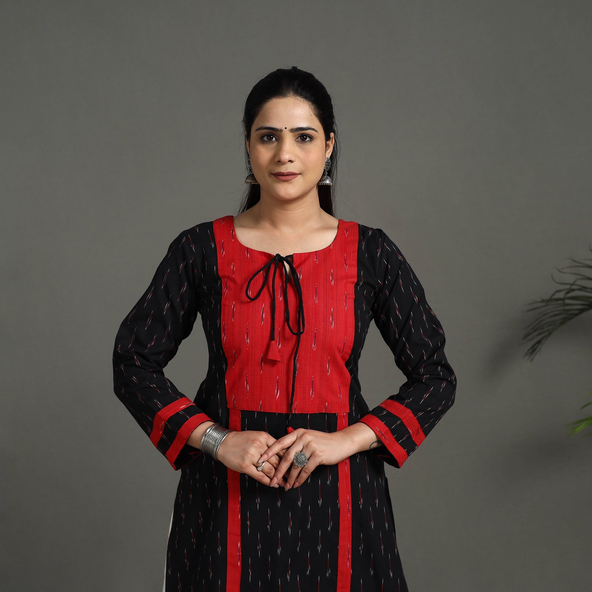 ITOKRI CASUALS Black - Cotton Straight Pochampally Ikat Kurta 01