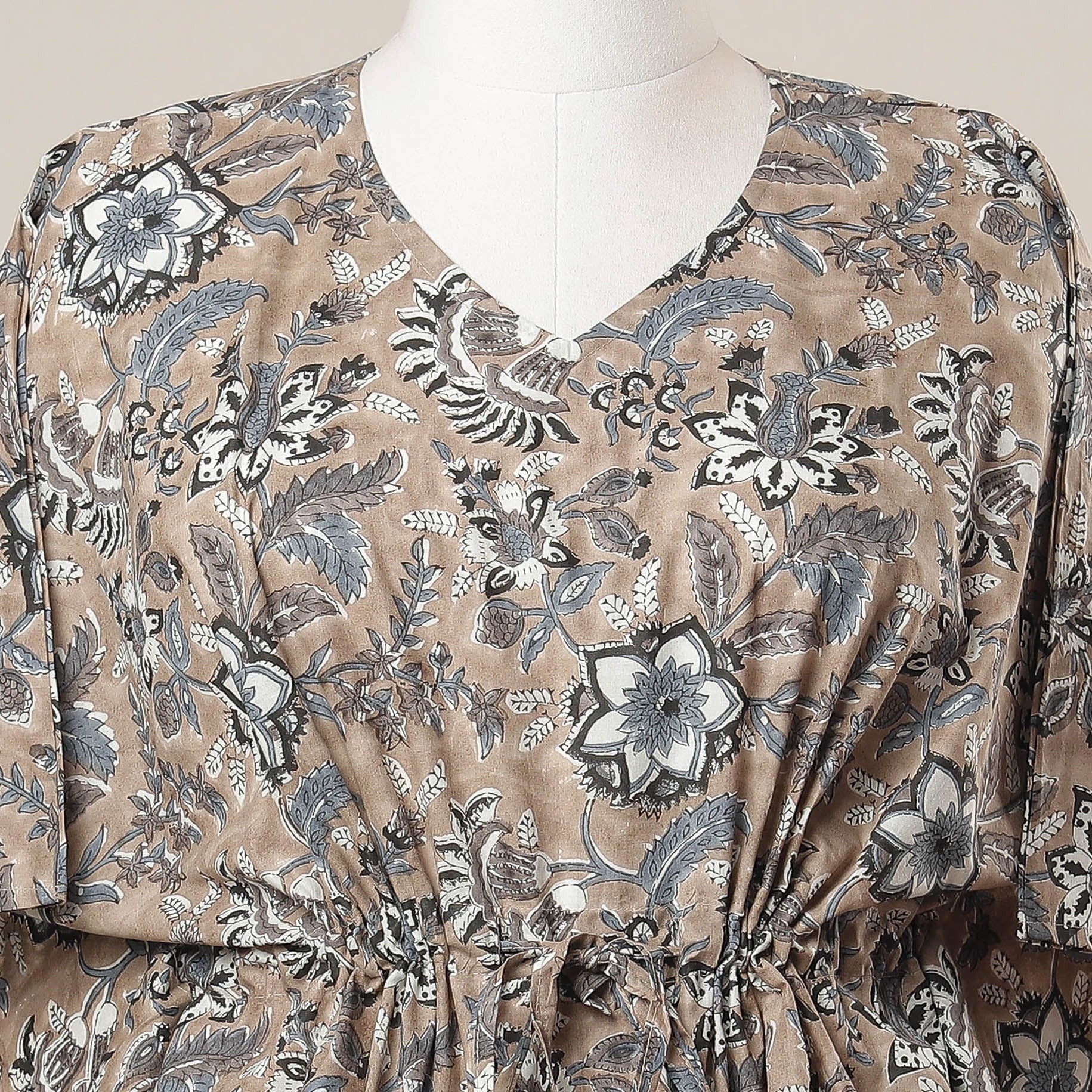 CHUTNEY CRAFT STUDIO Brown - Sanganeri Printed Cotton Kaftan with Tie-Up Waist (Short) - view 2