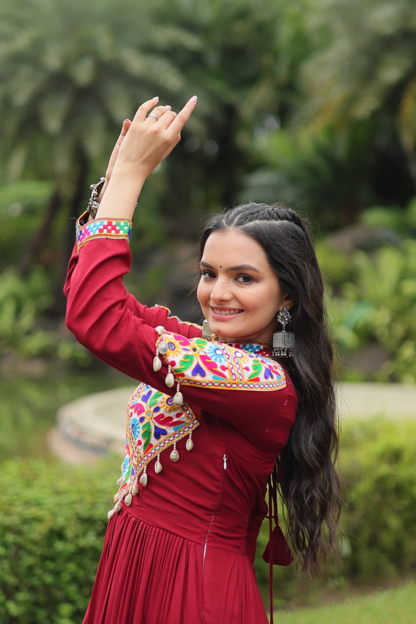 ClothsVilla Maroon Partywear Gown with Kutchi Gamthi Work and 3-Layer Frill Stitch