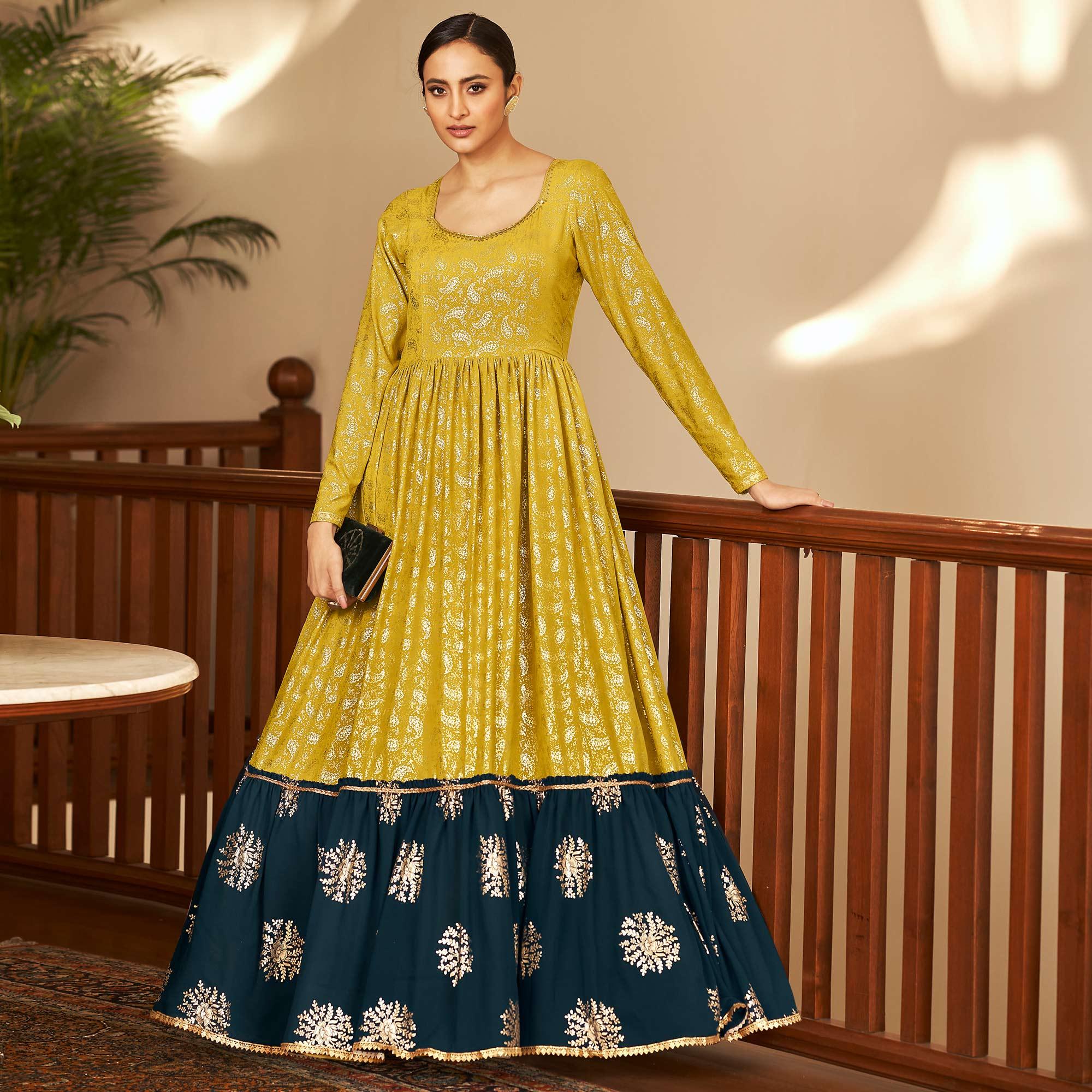 Peachmode Mehendi Green Partywear Metallic Foil Work Georgette Gown