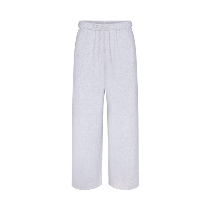HYPE ELIXIR Skims Cotton Fleece Classic Straight Leg Pant Light Heather Grey